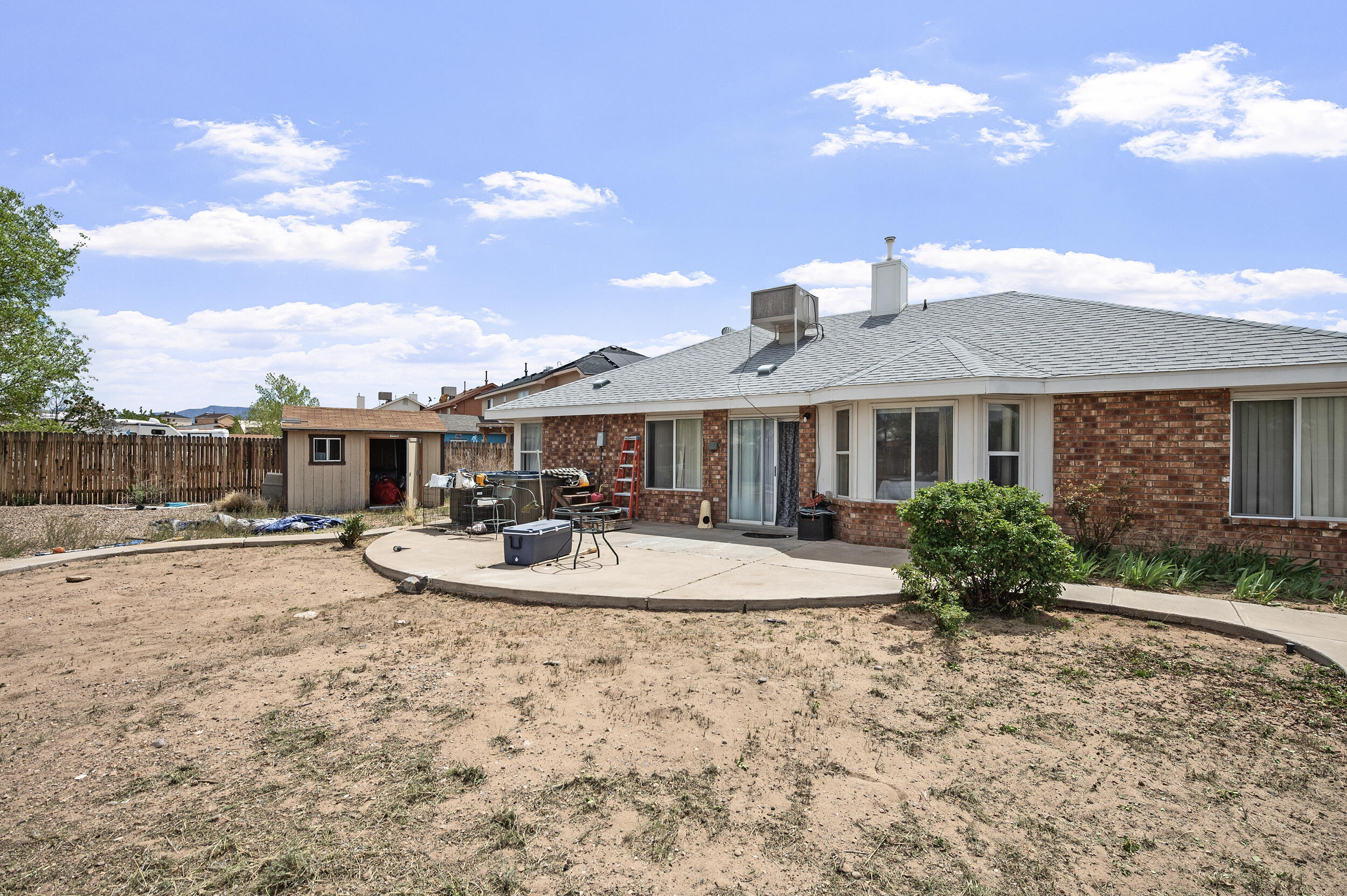 3 Willow Trace, Los Lunas, New Mexico 87031, 3 Bedrooms Bedrooms, ,2 BathroomsBathrooms,Residential,For Sale,3 Willow Trace,1061039