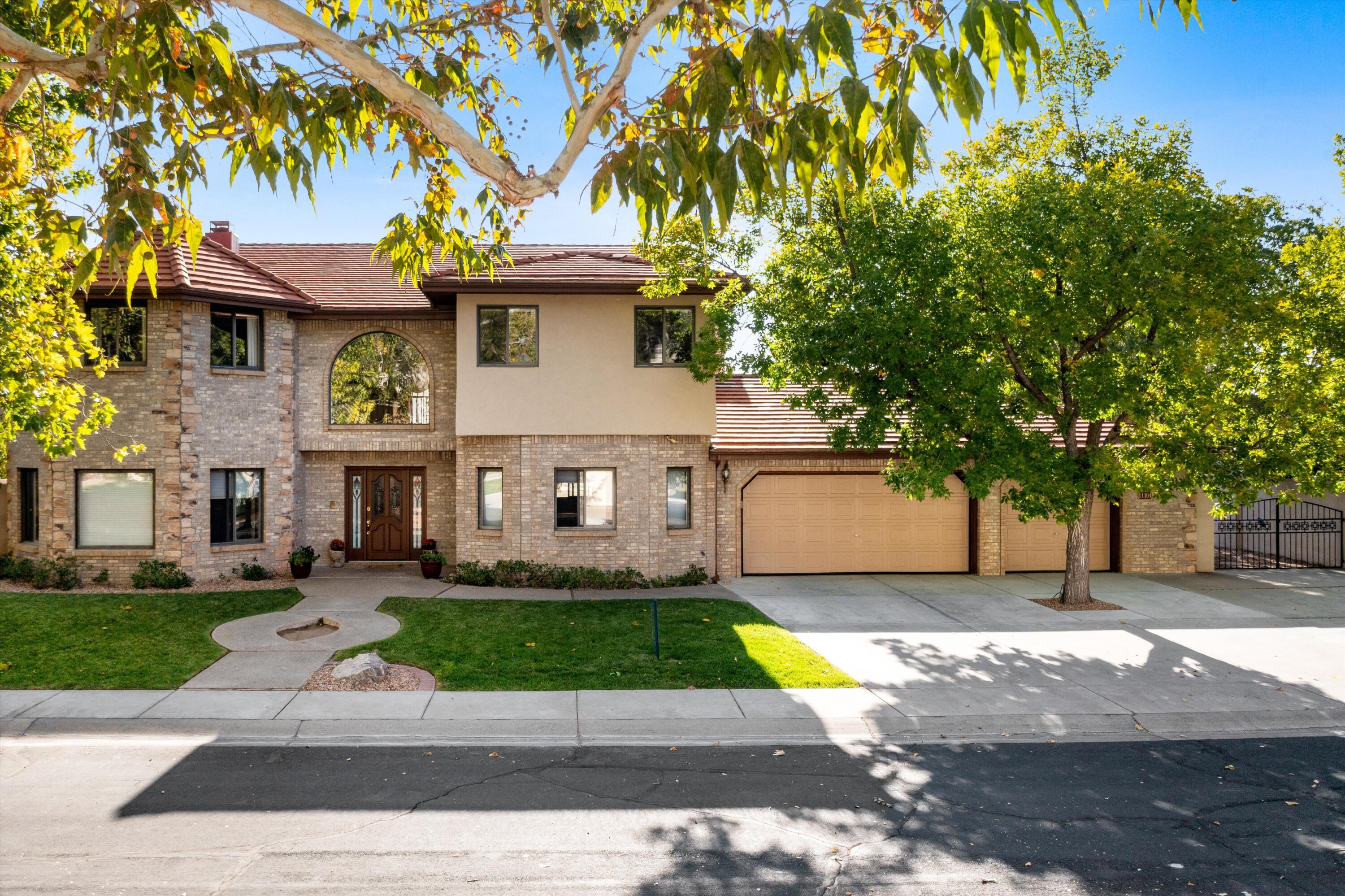 11104 Double Eagle NE, Albuquerque, New Mexico 87111, 4 Bedrooms Bedrooms, ,4 BathroomsBathrooms,Residential,For Sale,11104 Double Eagle NE,1061083