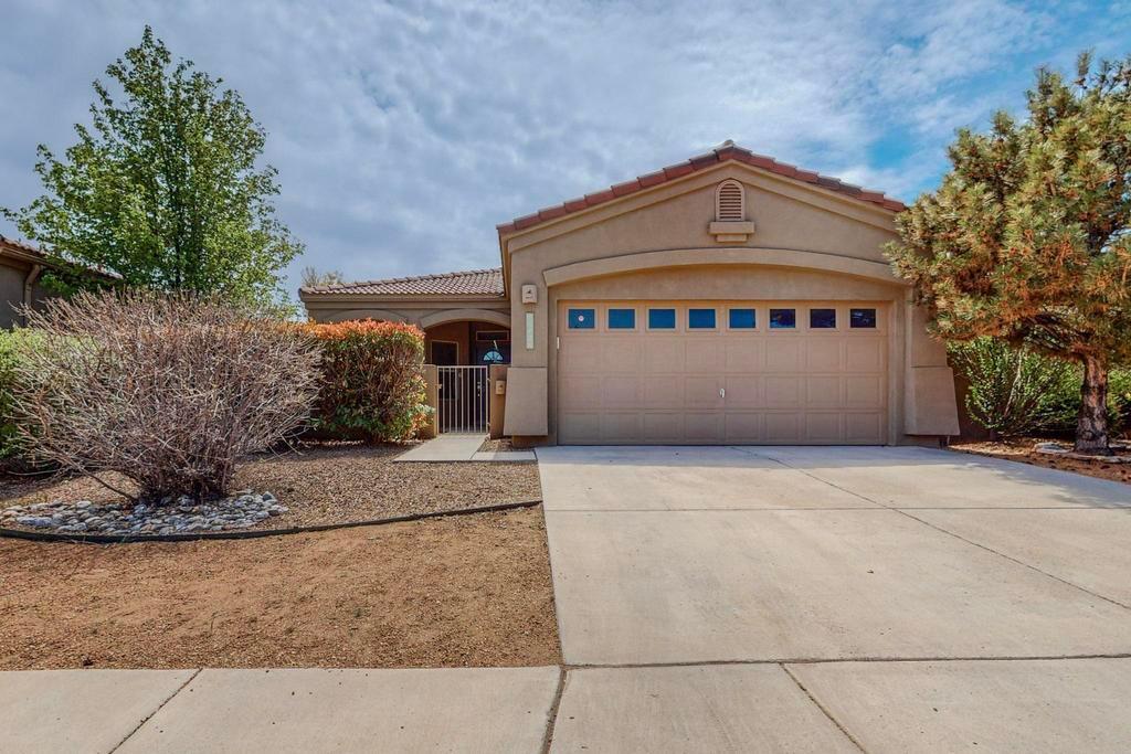 5428 Blue Jay Lane NW, Albuquerque, New Mexico 87120, 3 Bedrooms Bedrooms, ,2 BathroomsBathrooms,Residential Lease,For Rent,5428 Blue Jay Lane NW,1061174