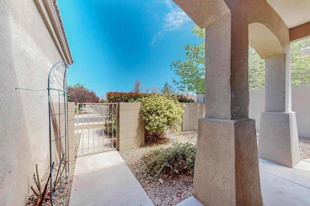 5428 Blue Jay Lane NW, Albuquerque, New Mexico 87120, 3 Bedrooms Bedrooms, ,2 BathroomsBathrooms,Residential Lease,For Rent,5428 Blue Jay Lane NW,1061174