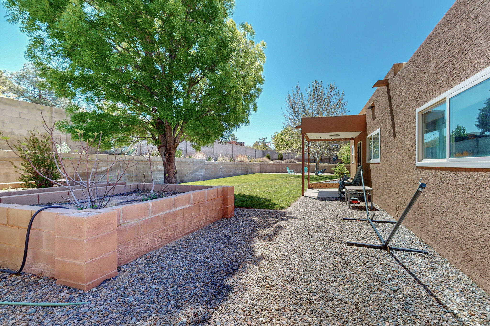 508 Aragon Street SE, Albuquerque, New Mexico 87123, 4 Bedrooms Bedrooms, ,3 BathroomsBathrooms,Residential,For Sale,508 Aragon Street SE,1061256