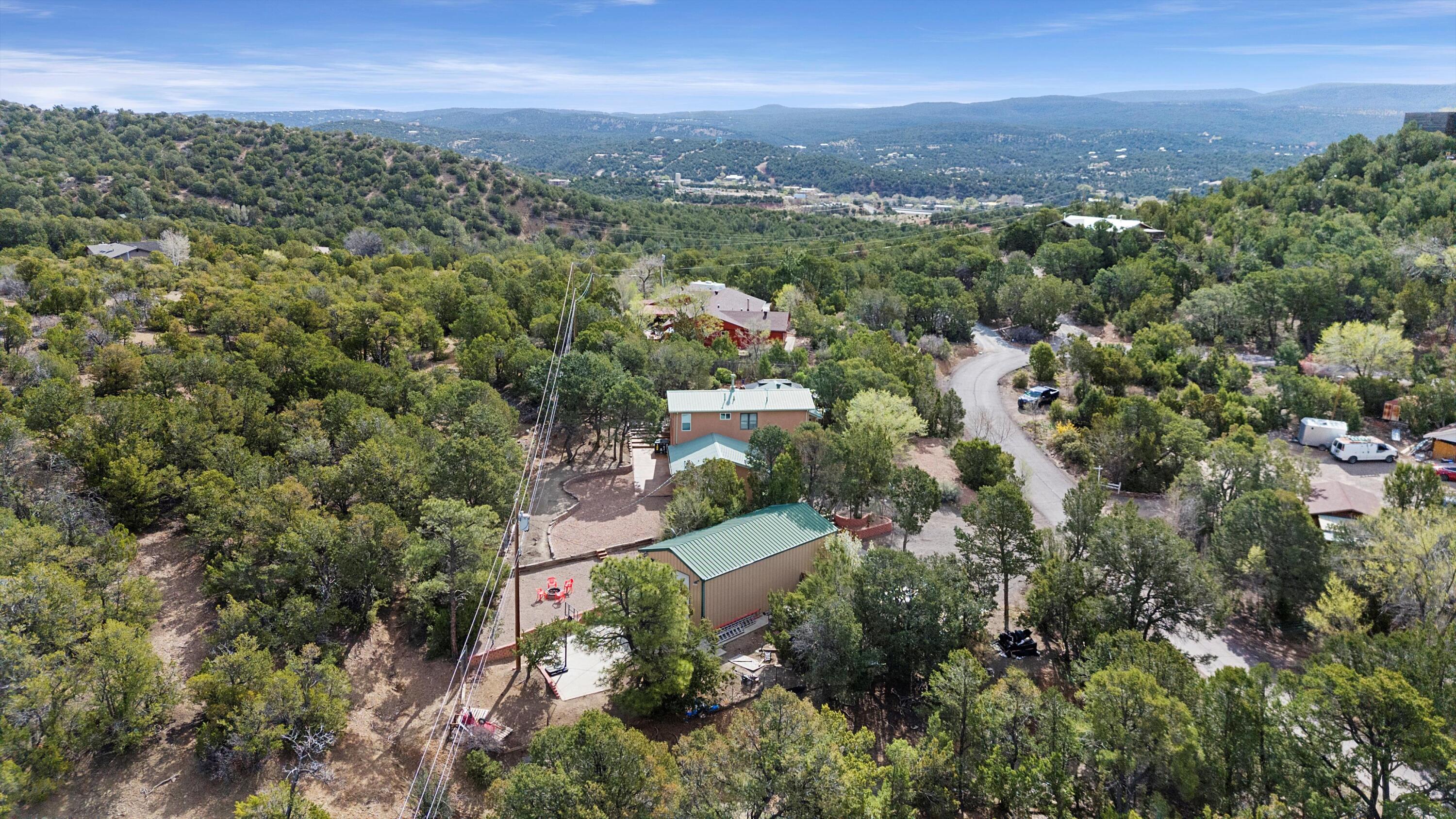11 Eagle Trail, Tijeras, New Mexico 87059, 4 Bedrooms Bedrooms, ,2 BathroomsBathrooms,Residential,For Sale,11 Eagle Trail,1061257