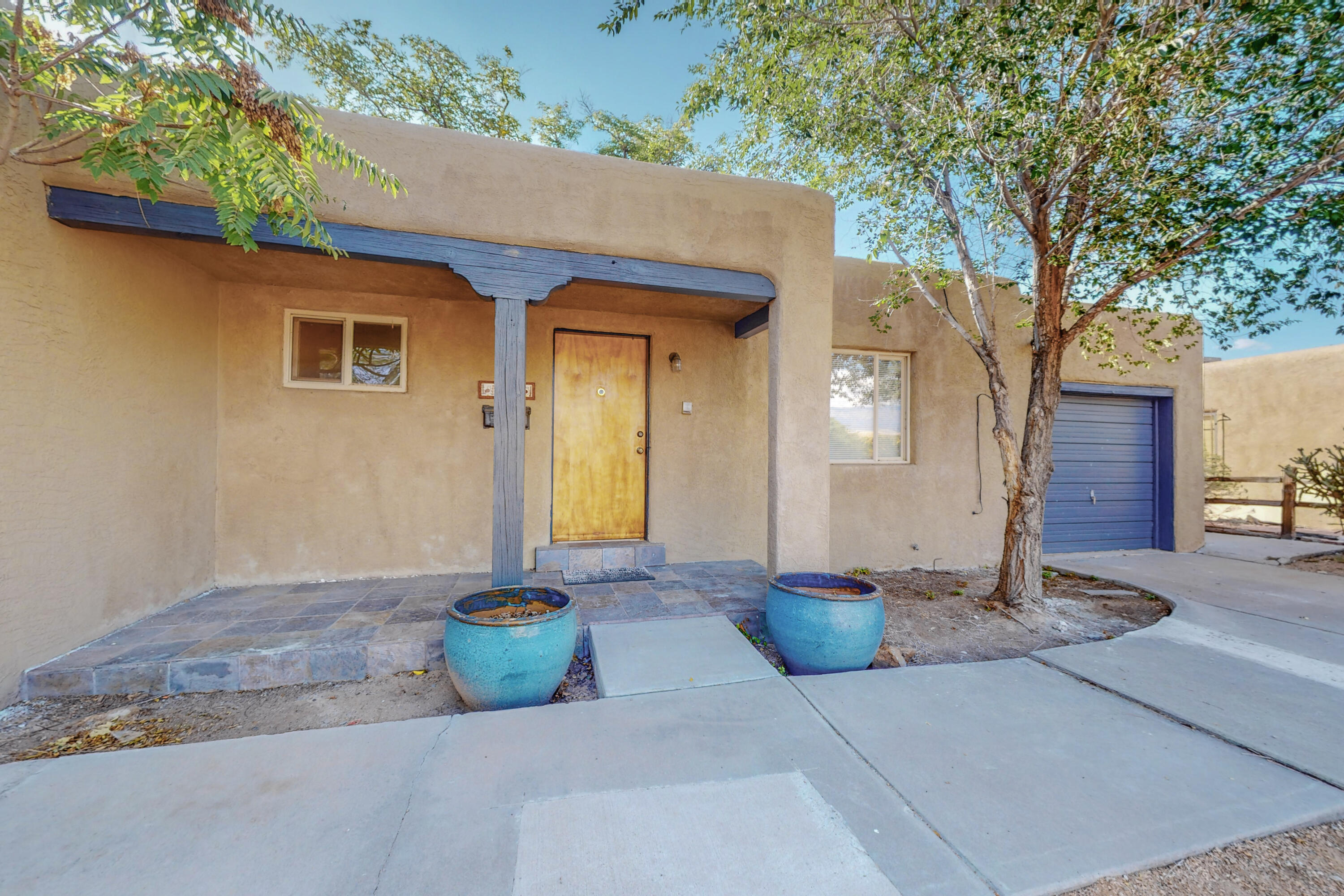 1529 Richmond Drive NE, Albuquerque, New Mexico 87106, 2 Bedrooms Bedrooms, ,2 BathroomsBathrooms,Residential,For Sale,1529 Richmond Drive NE,1061273