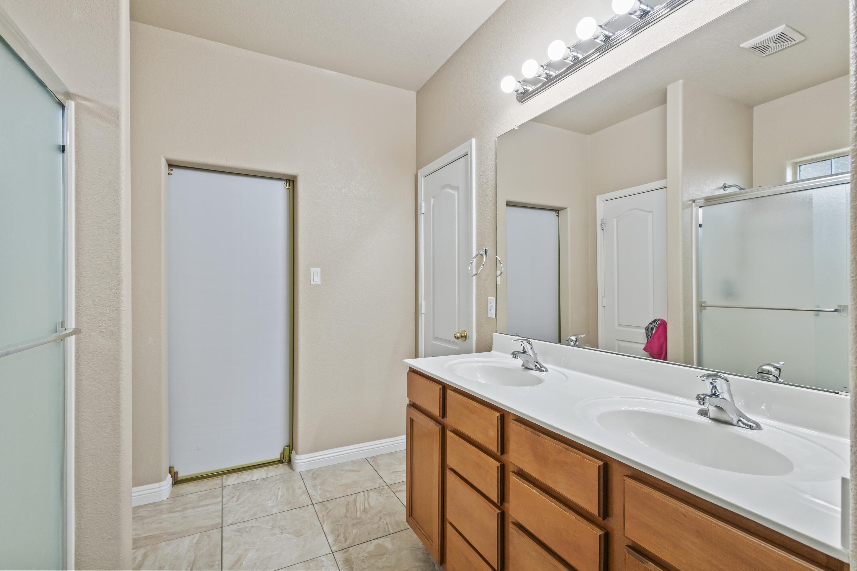 1395 Peppoli Loop SE, Rio Rancho, New Mexico 87124, 3 Bedrooms Bedrooms, ,3 BathroomsBathrooms,Residential,For Sale,1395 Peppoli Loop SE,1061327