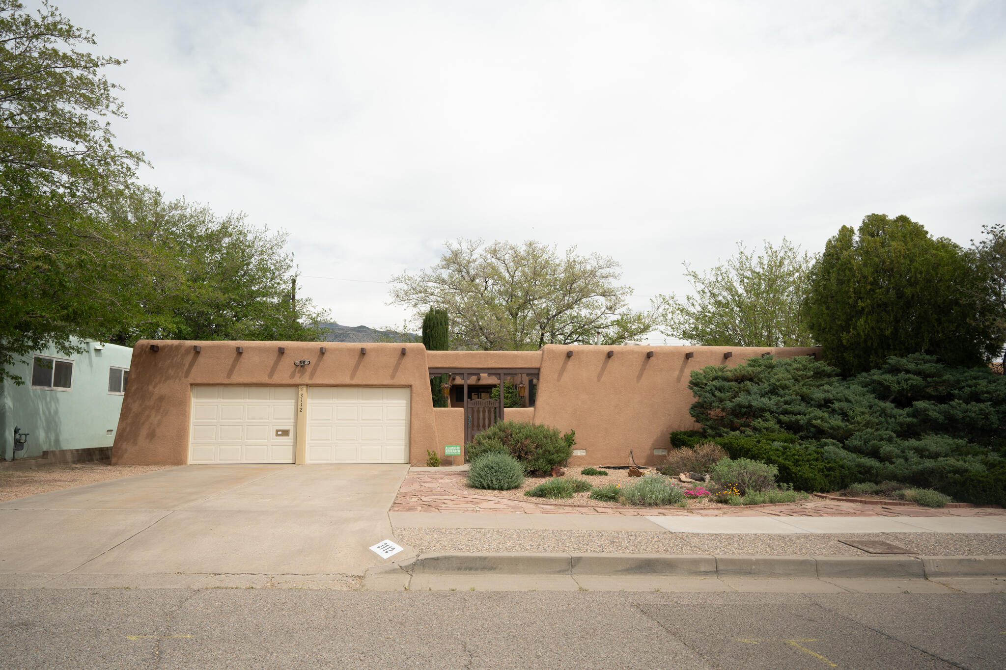 3112 Blume Street NE, Albuquerque, New Mexico 87111, 3 Bedrooms Bedrooms, ,2 BathroomsBathrooms,Residential,For Sale,3112 Blume Street NE,1061329