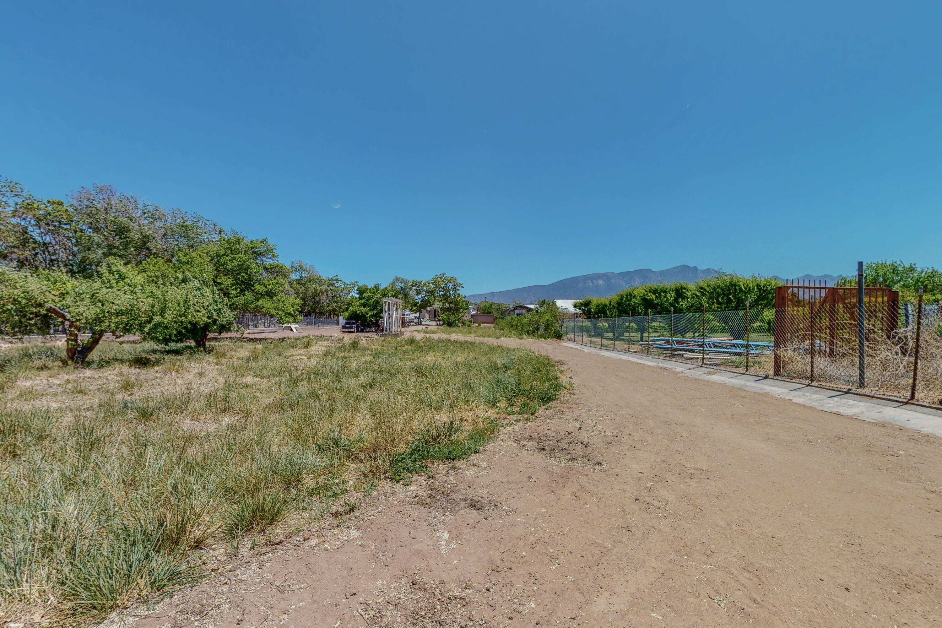 21 Llanito Road, Bernalillo, New Mexico 87004, ,Farm,For Sale,21 Llanito Road,1061331