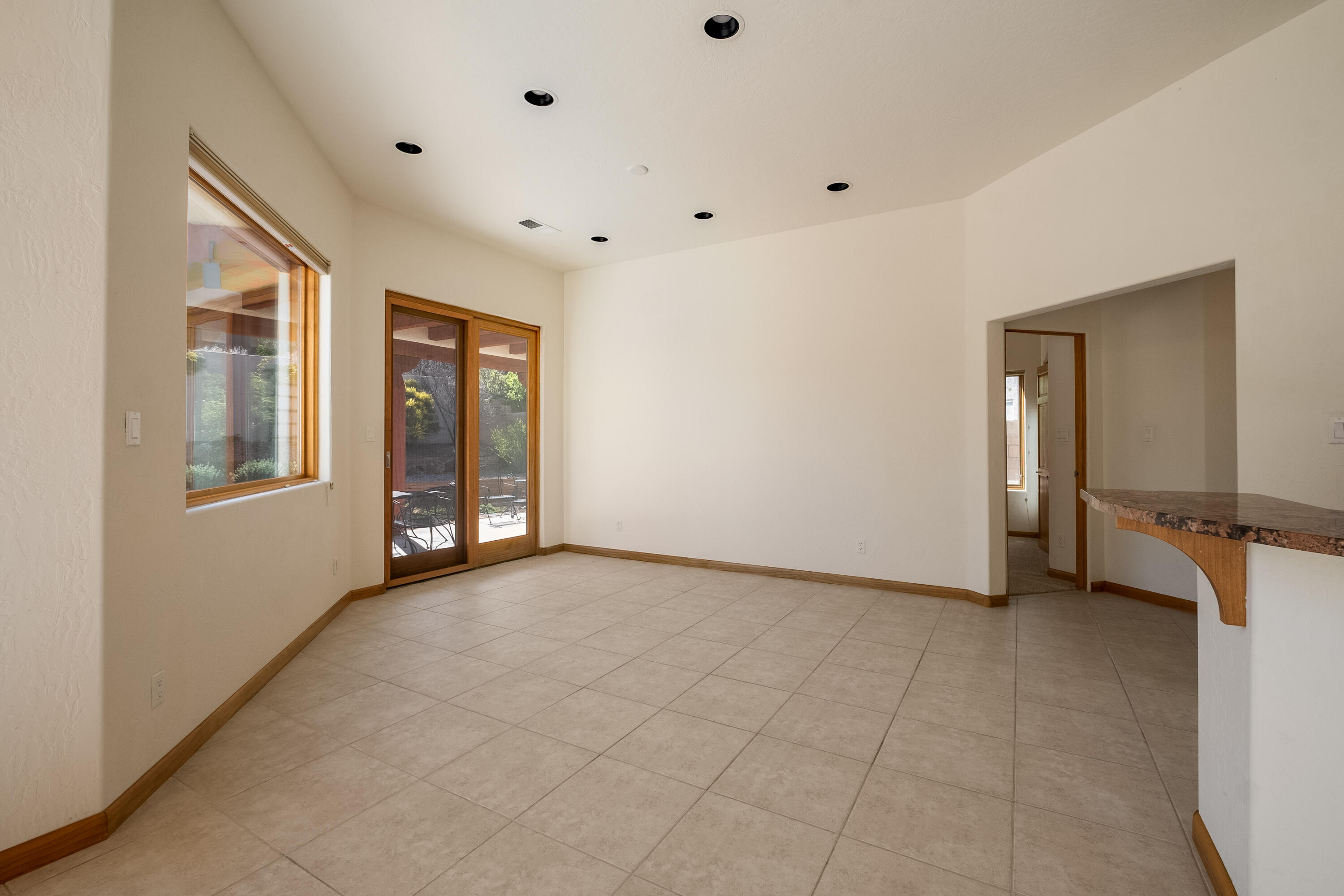 8232 Raintree Drive NE, Albuquerque, New Mexico 87122, 3 Bedrooms Bedrooms, ,3 BathroomsBathrooms,Residential,For Sale,8232 Raintree Drive NE,1061391