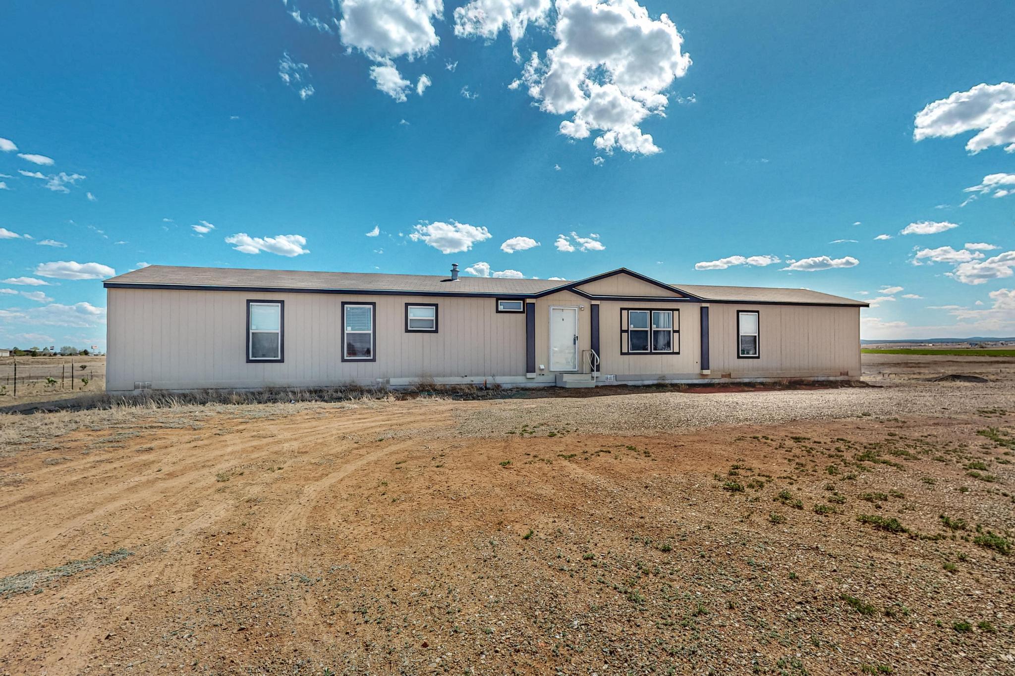 15 Capitan Street, Moriarty, New Mexico 87035, 3 Bedrooms Bedrooms, ,2 BathroomsBathrooms,Residential,For Sale,15 Capitan Street,1061420