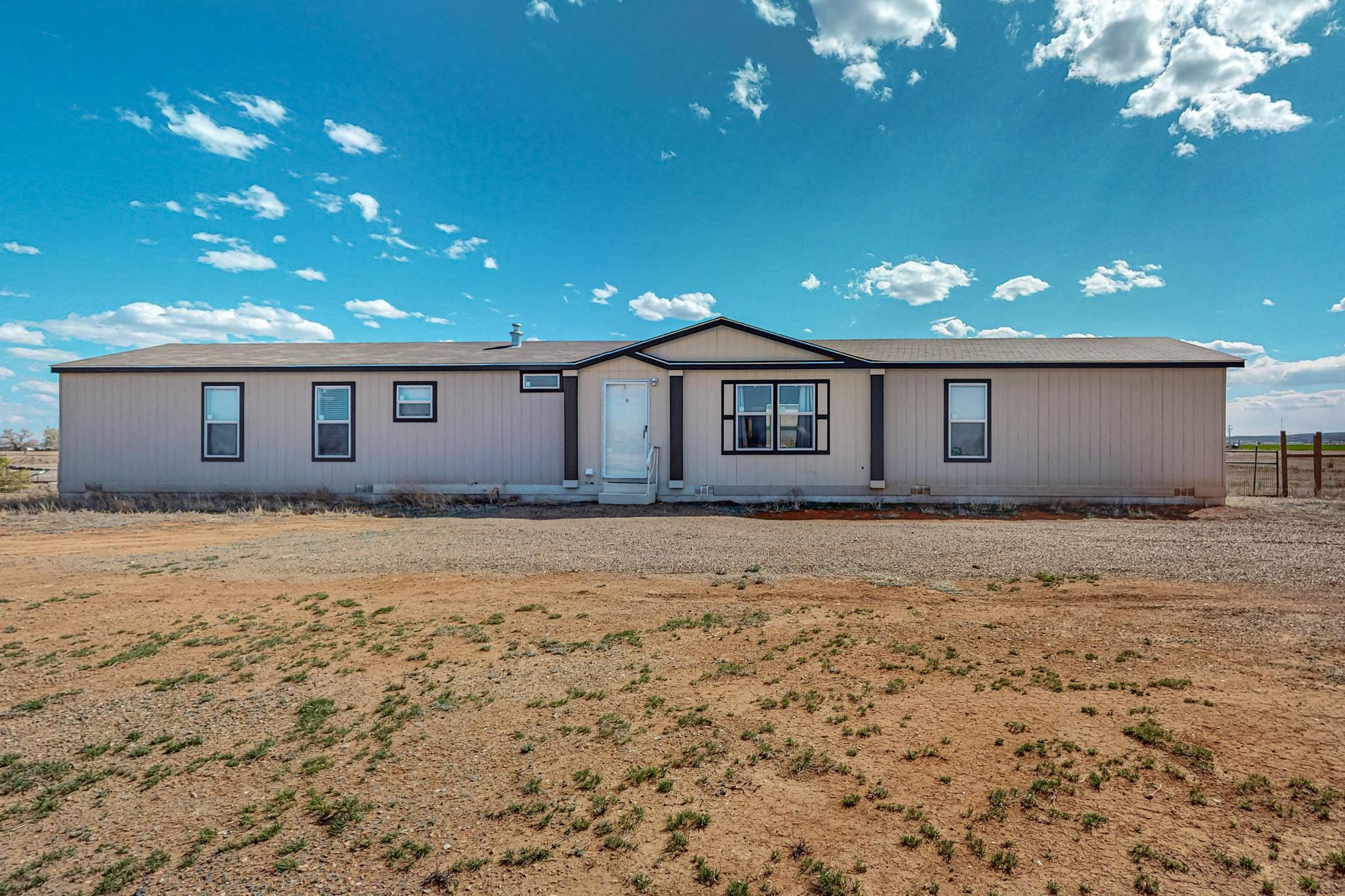 15 Capitan Street, Moriarty, New Mexico 87035, 3 Bedrooms Bedrooms, ,2 BathroomsBathrooms,Residential,For Sale,15 Capitan Street,1061420