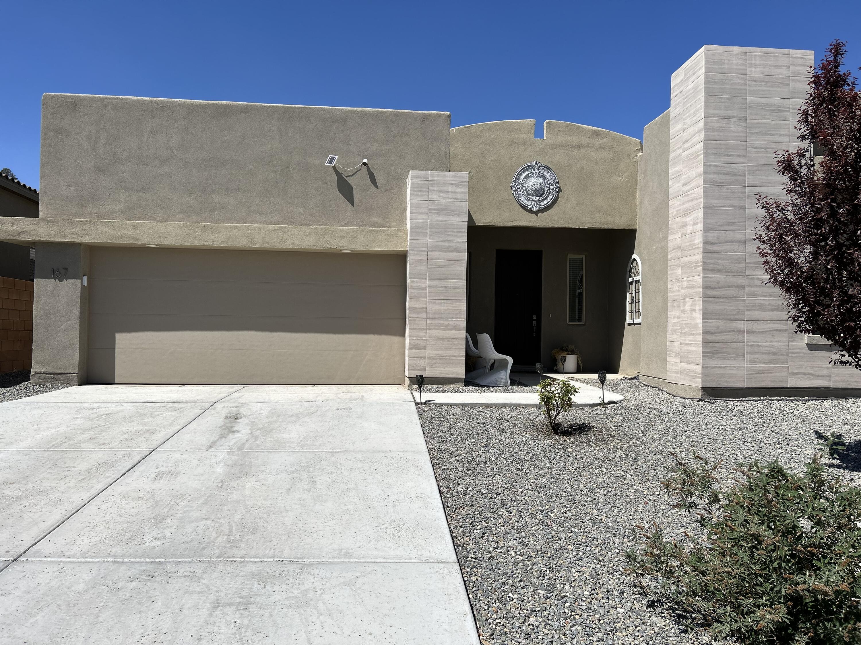 167 Suez Road NE, Rio Rancho, New Mexico 87124, 4 Bedrooms Bedrooms, ,3 BathroomsBathrooms,Residential,For Sale,167 Suez Road NE,1061362