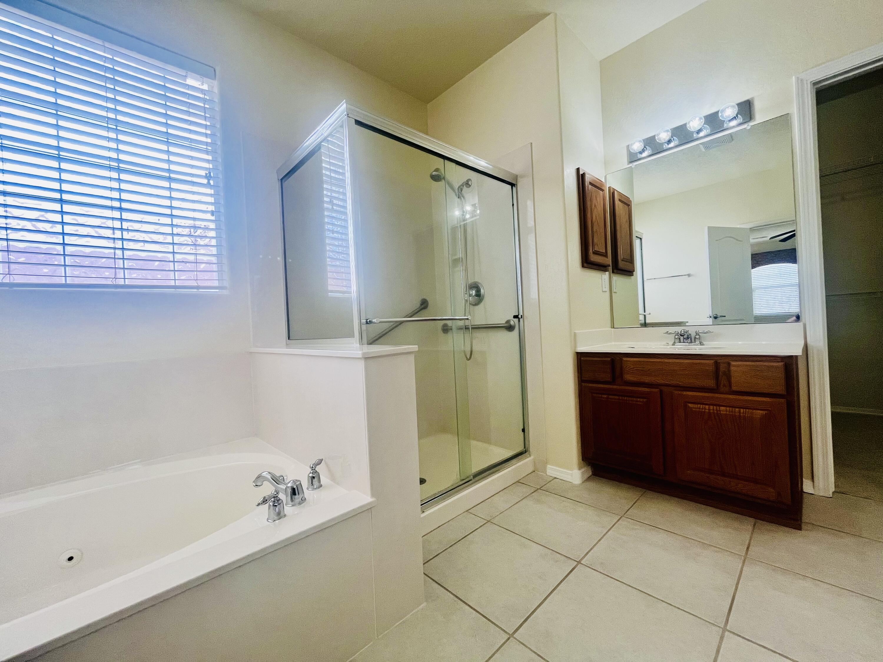 5481 Roosevelt Loop NE, Rio Rancho, New Mexico 87144, 3 Bedrooms Bedrooms, ,2 BathroomsBathrooms,Residential,For Sale,5481 Roosevelt Loop NE,1061447