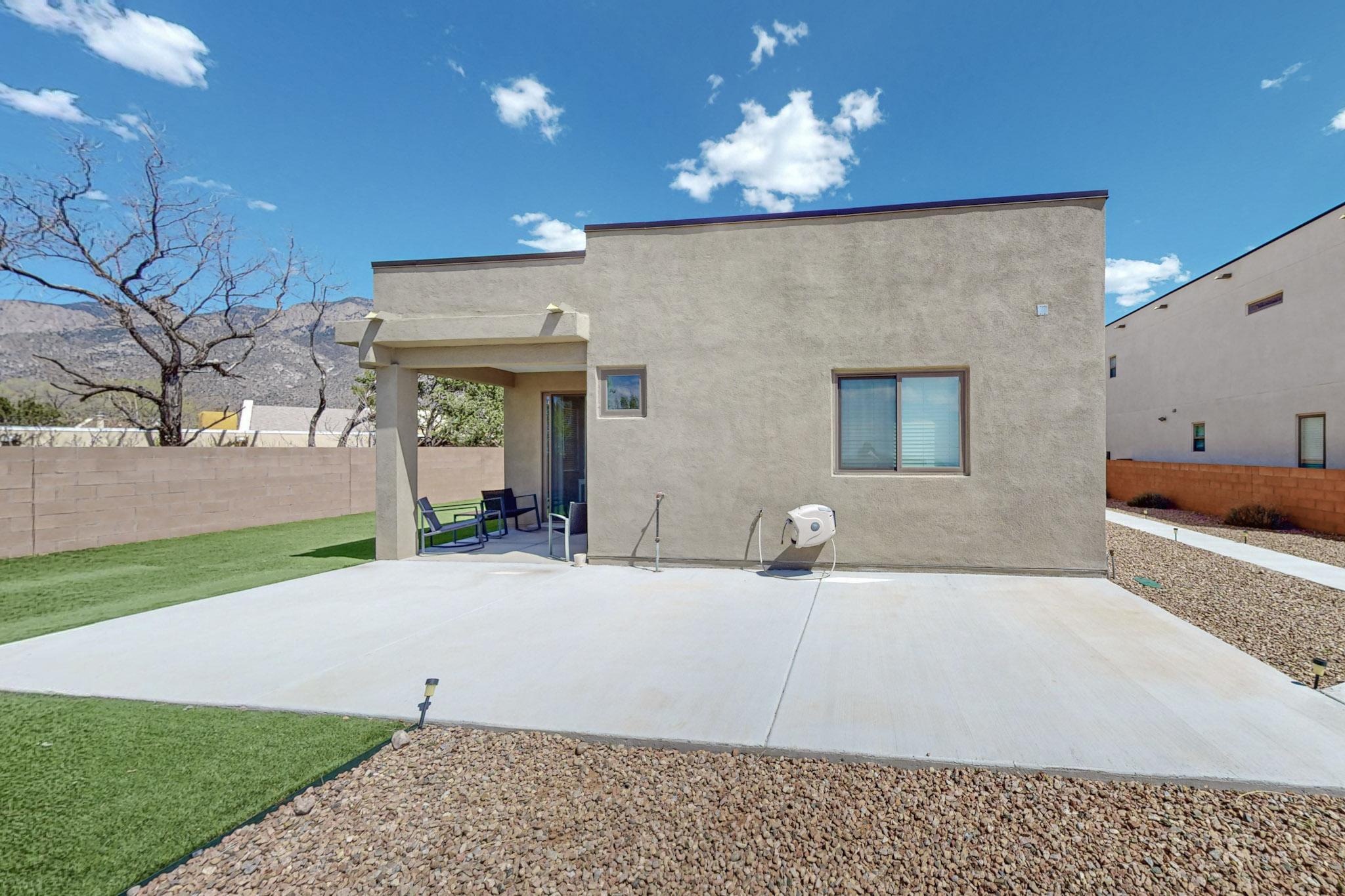 819 Horned Owl Drive NE, Albuquerque, New Mexico 87122, 3 Bedrooms Bedrooms, ,2 BathroomsBathrooms,Residential,For Sale,819 Horned Owl Drive NE,1061472
