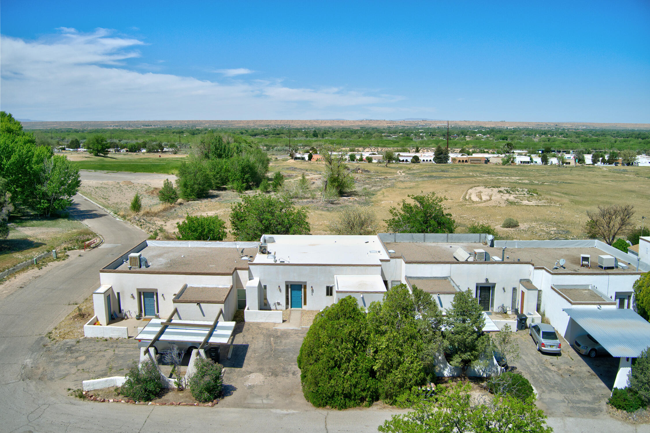 605 Maddox Loop, Rio Communities, New Mexico 87002, 3 Bedrooms Bedrooms, ,2 BathroomsBathrooms,Residential,For Sale,605 Maddox Loop,1061477
