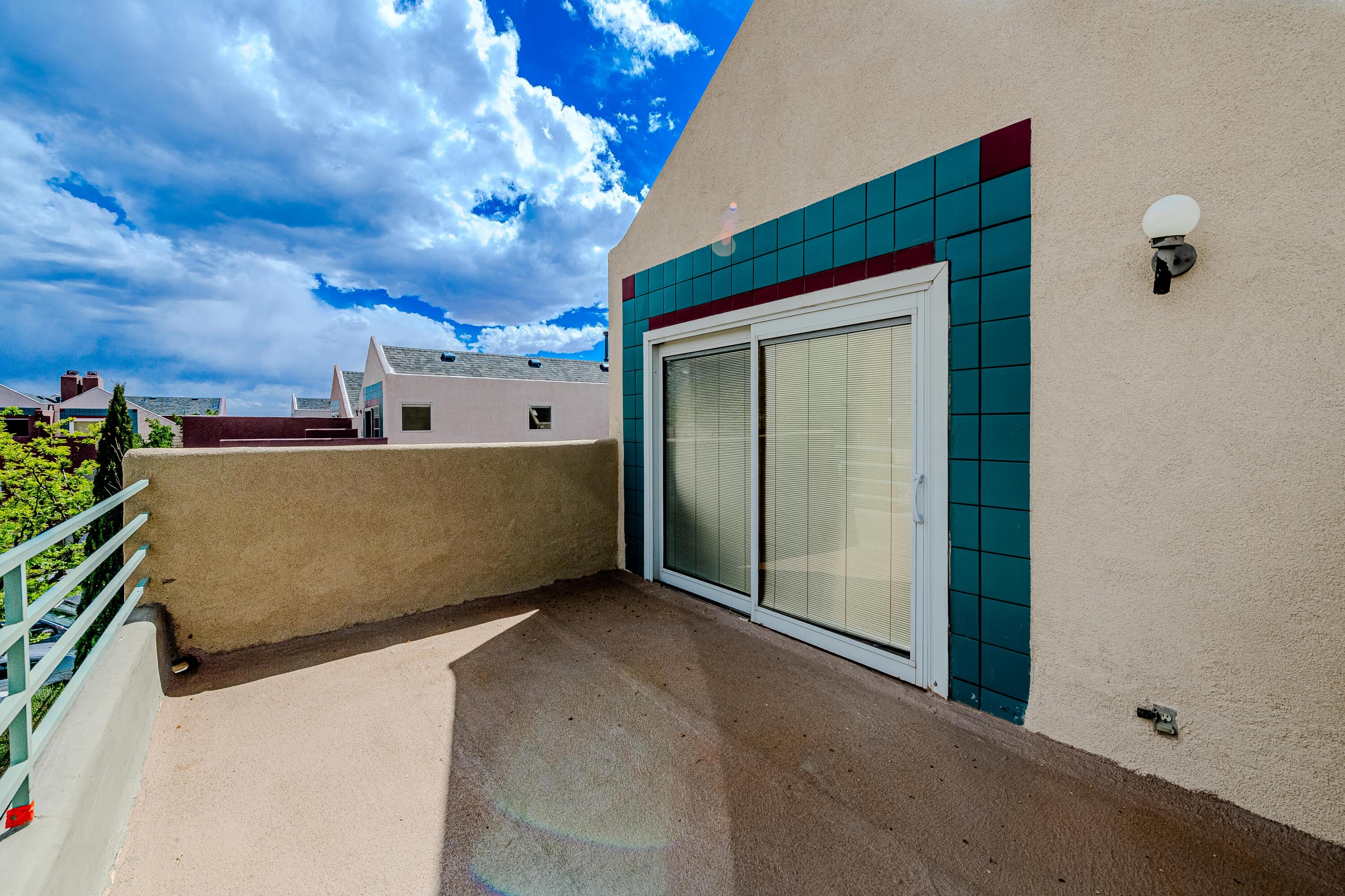 5137 Glenwood Pointe Lane NE, Albuquerque, New Mexico 87111, 2 Bedrooms Bedrooms, ,2 BathroomsBathrooms,Residential,For Sale,5137 Glenwood Pointe Lane NE,1061494