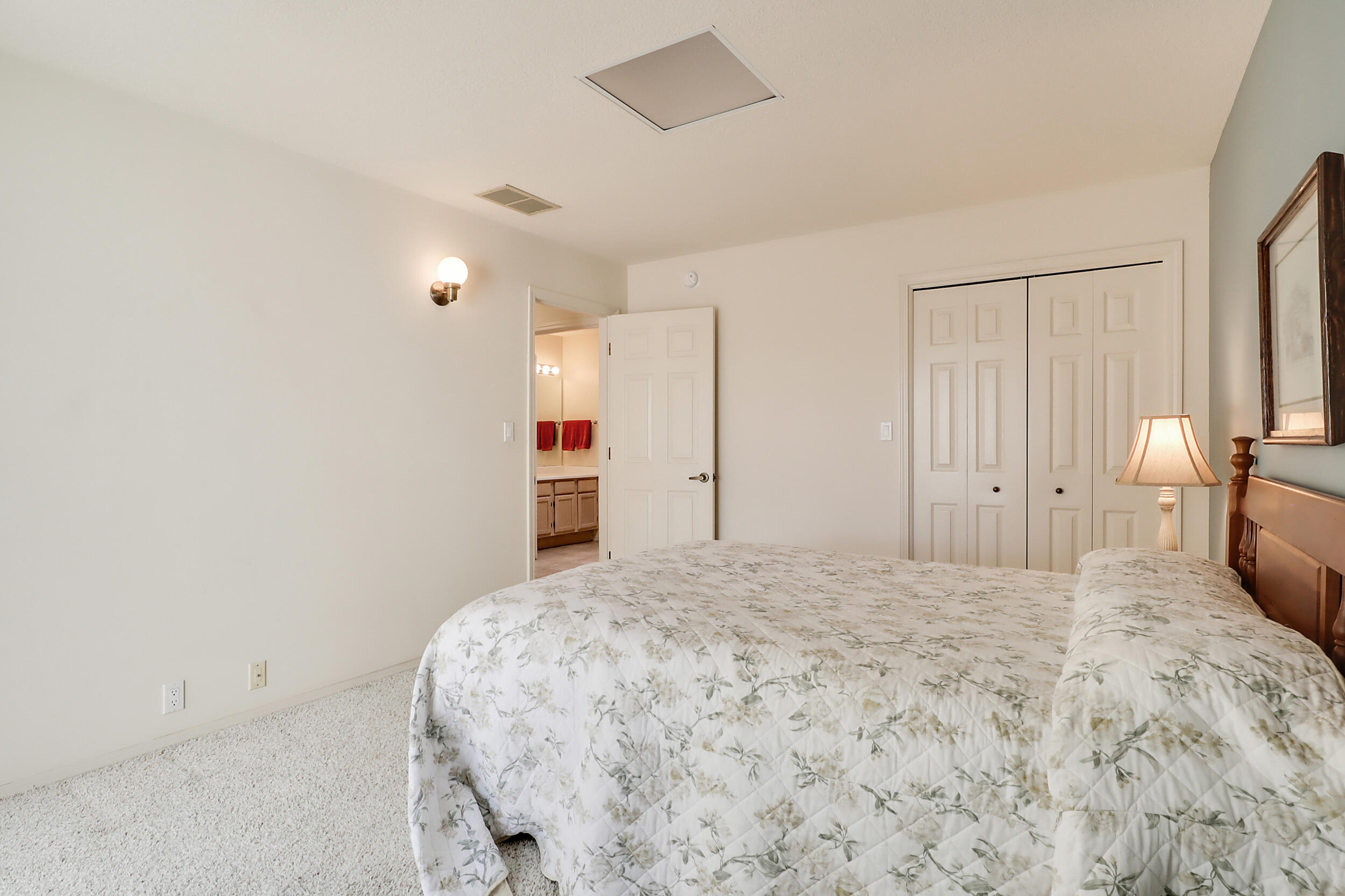 3289 Esplanade Circle SE, Rio Rancho, New Mexico 87124, 2 Bedrooms Bedrooms, ,2 BathroomsBathrooms,Residential,For Sale,3289 Esplanade Circle SE,1061509