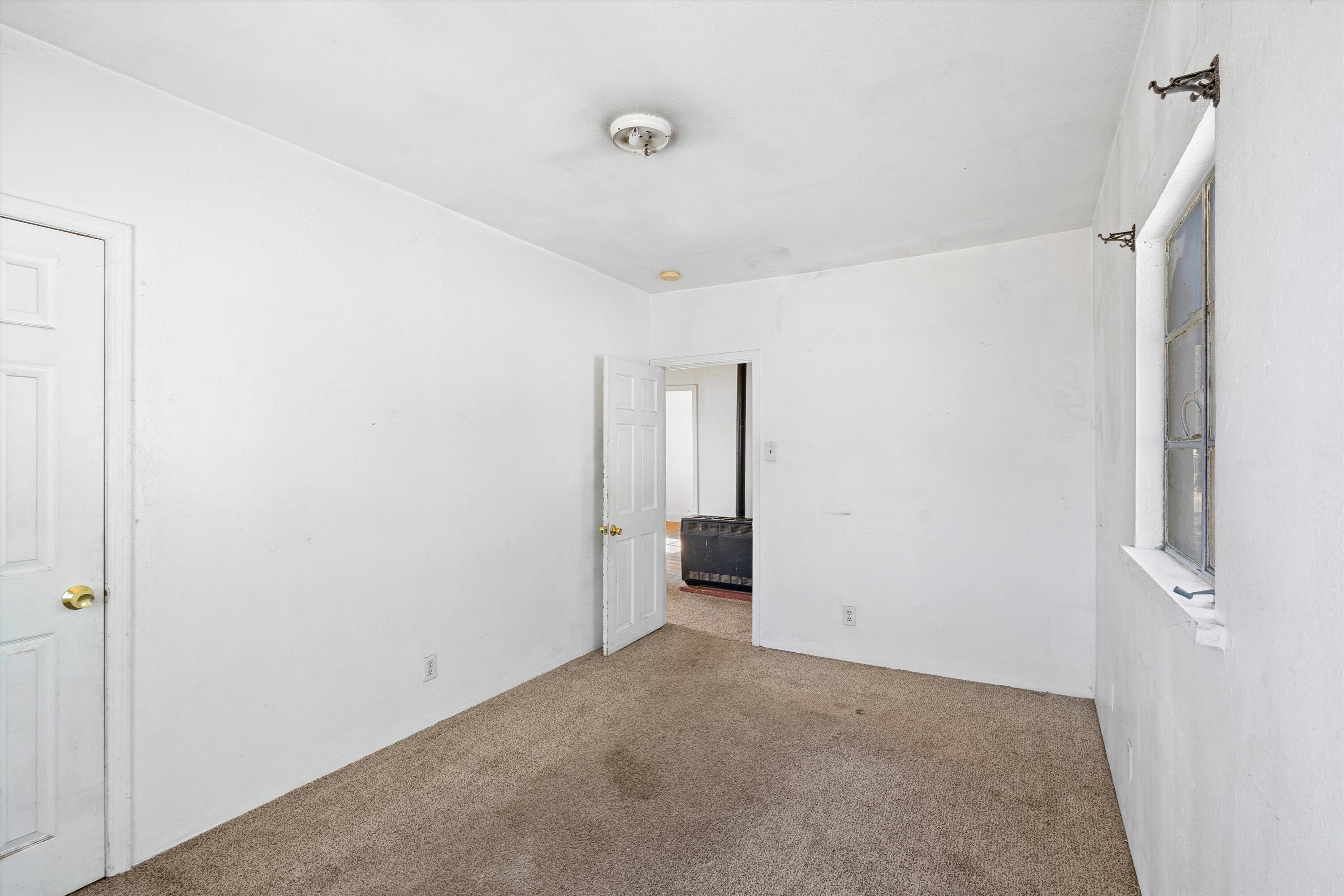 711 Hardy Avenue SW, Albuquerque, New Mexico 87105, 2 Bedrooms Bedrooms, ,1 BathroomBathrooms,Residential,For Sale,711 Hardy Avenue SW,1061513