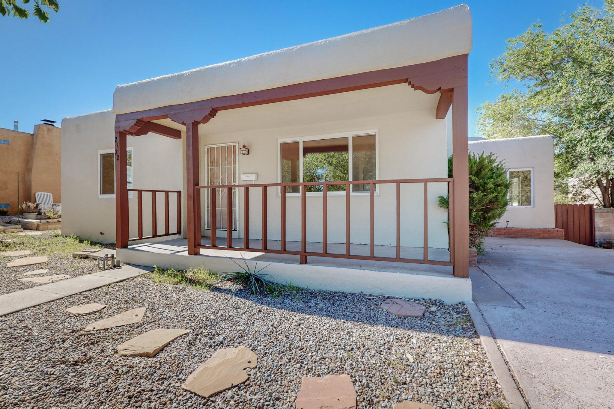2722 Hyder Avenue SE, Albuquerque, New Mexico 87106, 3 Bedrooms Bedrooms, ,2 BathroomsBathrooms,Residential,For Sale,2722 Hyder Avenue SE,1061529