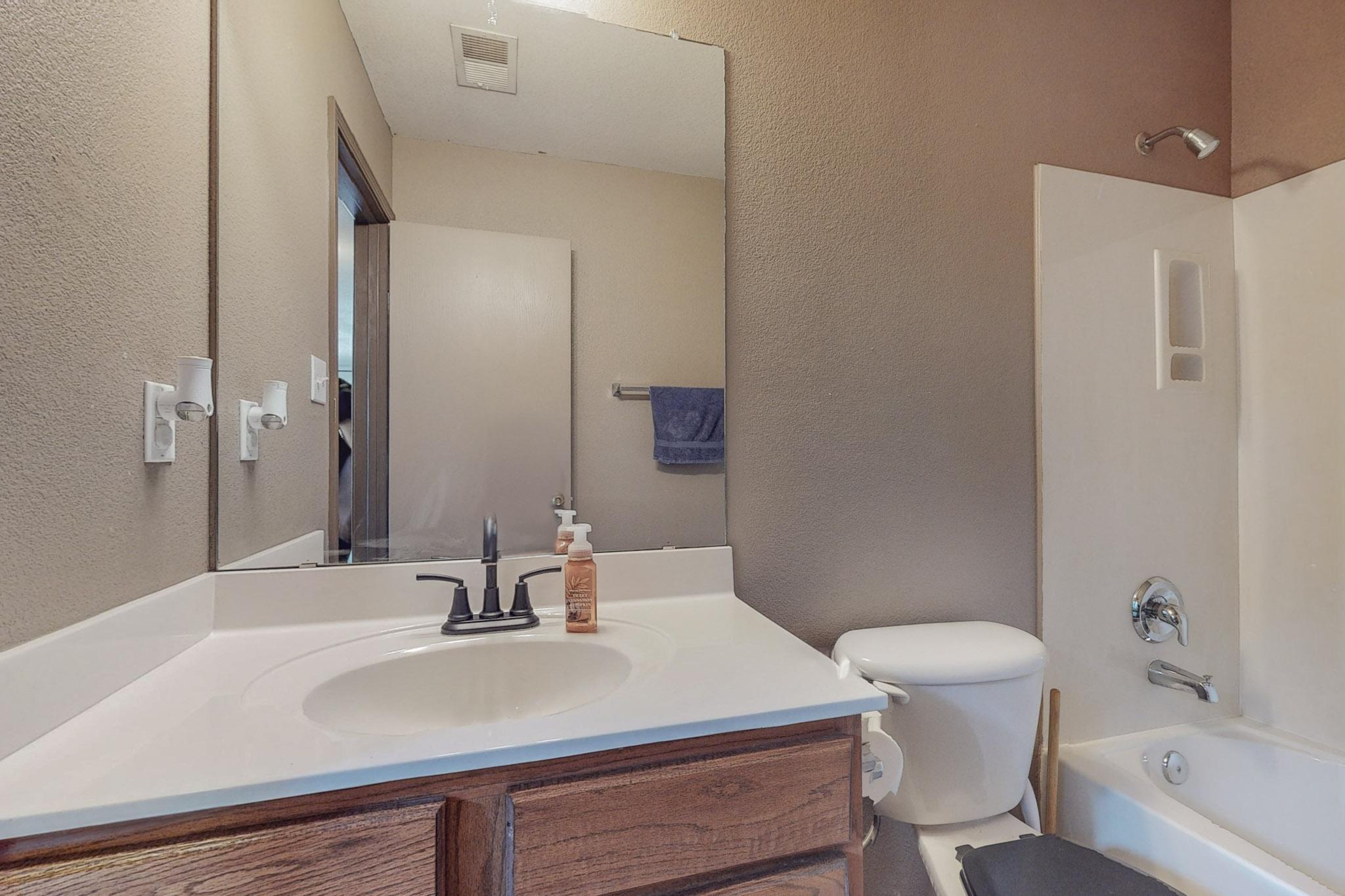 9615 Carson Mesa Drive NW, Albuquerque, New Mexico 87114, 4 Bedrooms Bedrooms, ,3 BathroomsBathrooms,Residential,For Sale,9615 Carson Mesa Drive NW,1061561