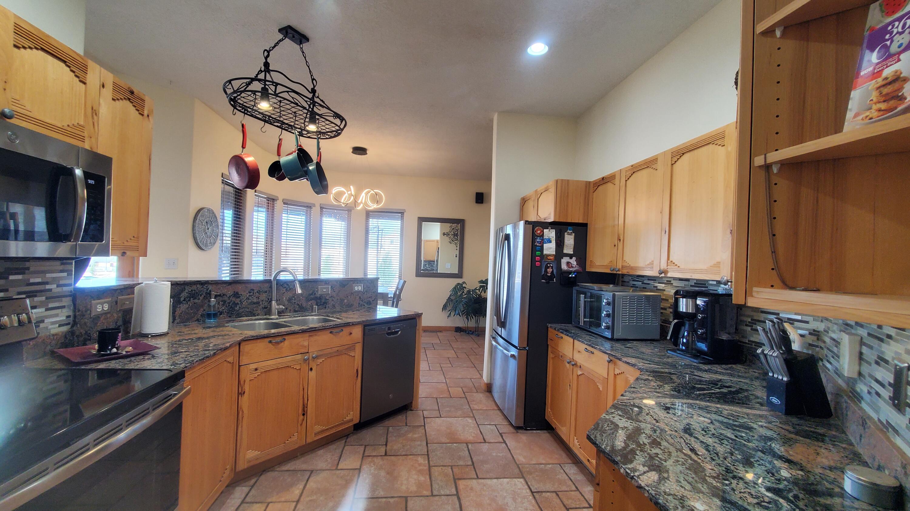 308 Spyglass Place SE, Rio Rancho, New Mexico 87124, 4 Bedrooms Bedrooms, ,4 BathroomsBathrooms,Residential,For Sale,308 Spyglass Place SE,1061573