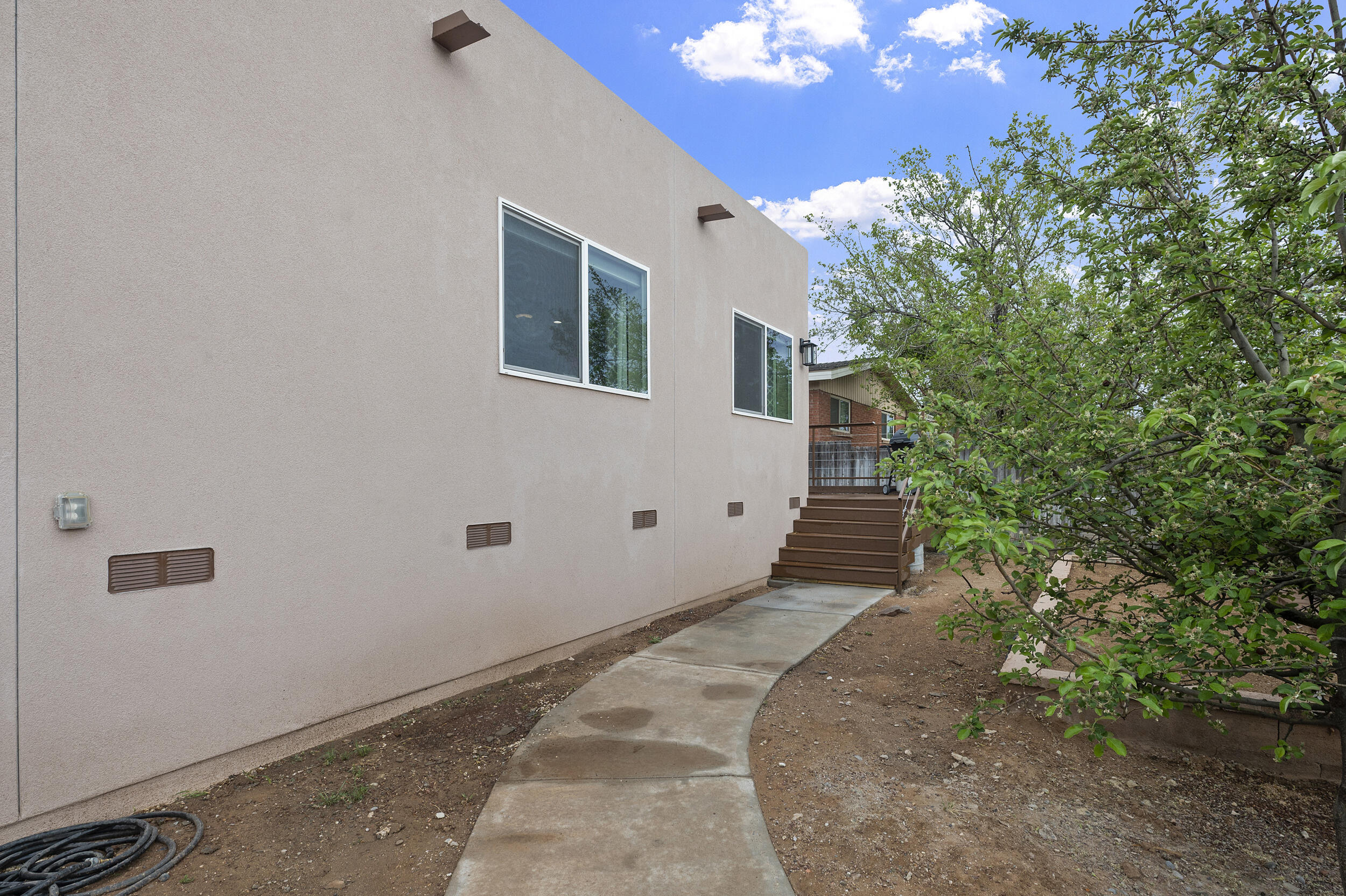 727 Adams Street NE, Albuquerque, New Mexico 87110, 3 Bedrooms Bedrooms, ,2 BathroomsBathrooms,Residential,For Sale,727 Adams Street NE,1061596