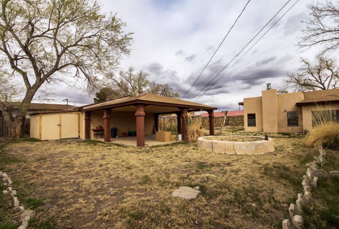 313 S S 6th Street, Belen, New Mexico 87002, 3 Bedrooms Bedrooms, ,2 BathroomsBathrooms,Residential,For Sale,313 S S 6th Street,1061654