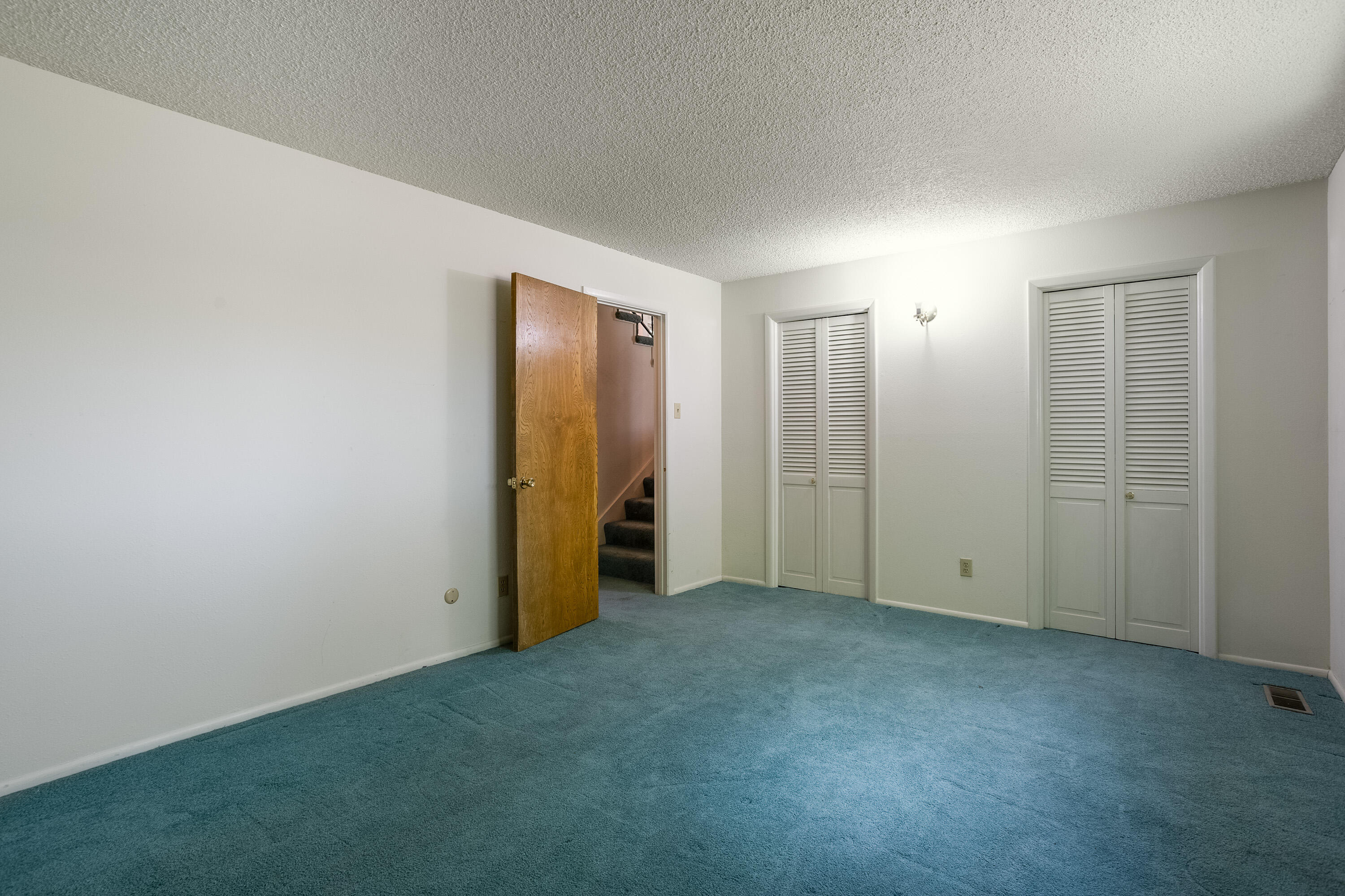 2417 Cutler Avenue NE, Albuquerque, New Mexico 87106, 5 Bedrooms Bedrooms, ,3 BathroomsBathrooms,Residential,For Sale,2417 Cutler Avenue NE,1061669