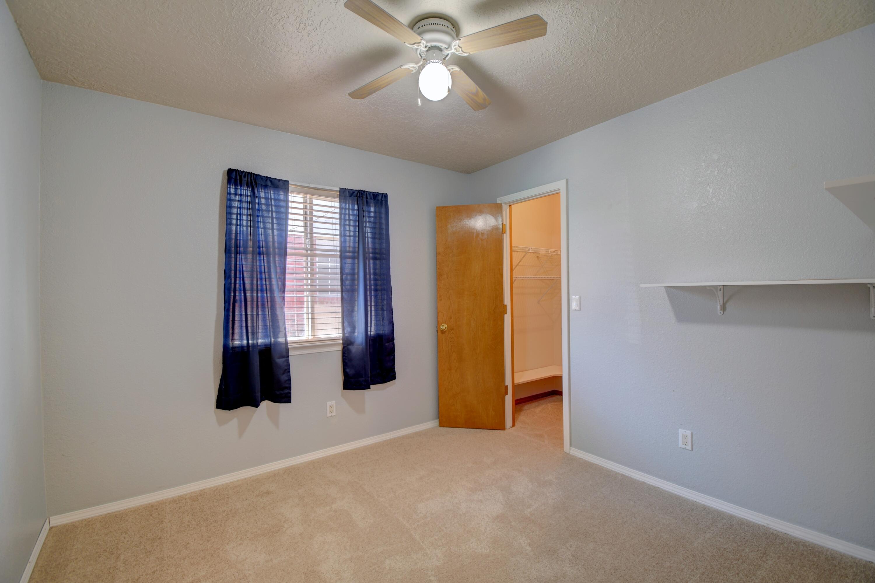 33 Apache Plume Road, Los Lunas, New Mexico 87031, 3 Bedrooms Bedrooms, ,2 BathroomsBathrooms,Residential,For Sale,33 Apache Plume Road,1061970