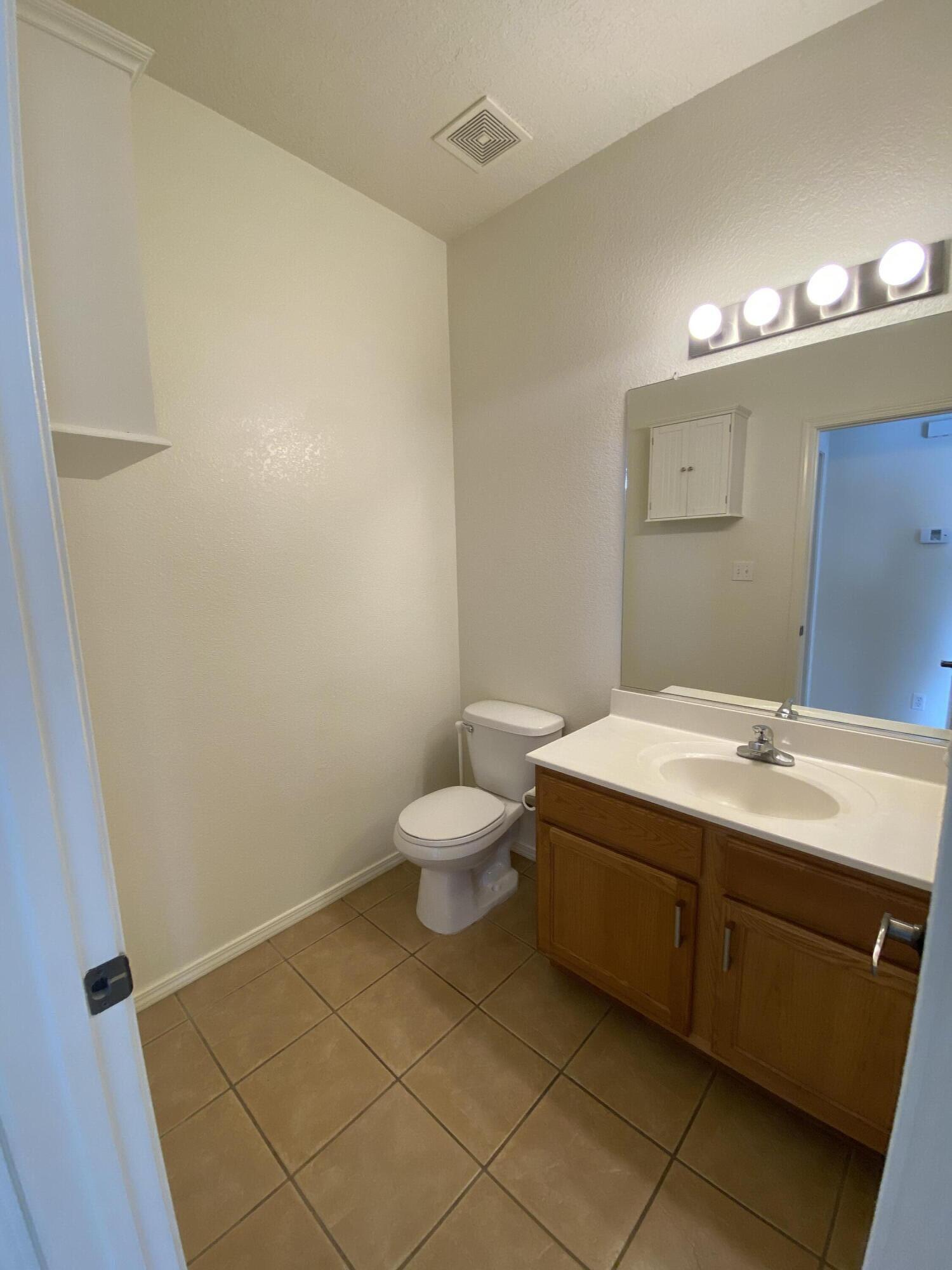 9812 Rio Corto Avenue SW, Albuquerque, New Mexico 87121, 4 Bedrooms Bedrooms, ,3 BathroomsBathrooms,Residential,For Sale,9812 Rio Corto Avenue SW,1062057