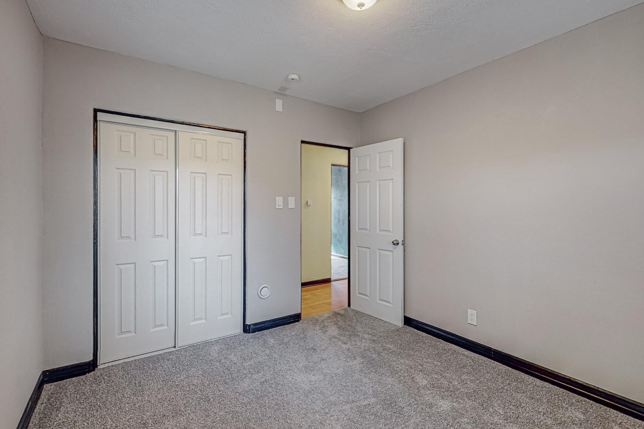 512 Jefferson Street SE, Albuquerque, New Mexico 87108, 3 Bedrooms Bedrooms, ,2 BathroomsBathrooms,Residential,For Sale,512 Jefferson Street SE,1062062