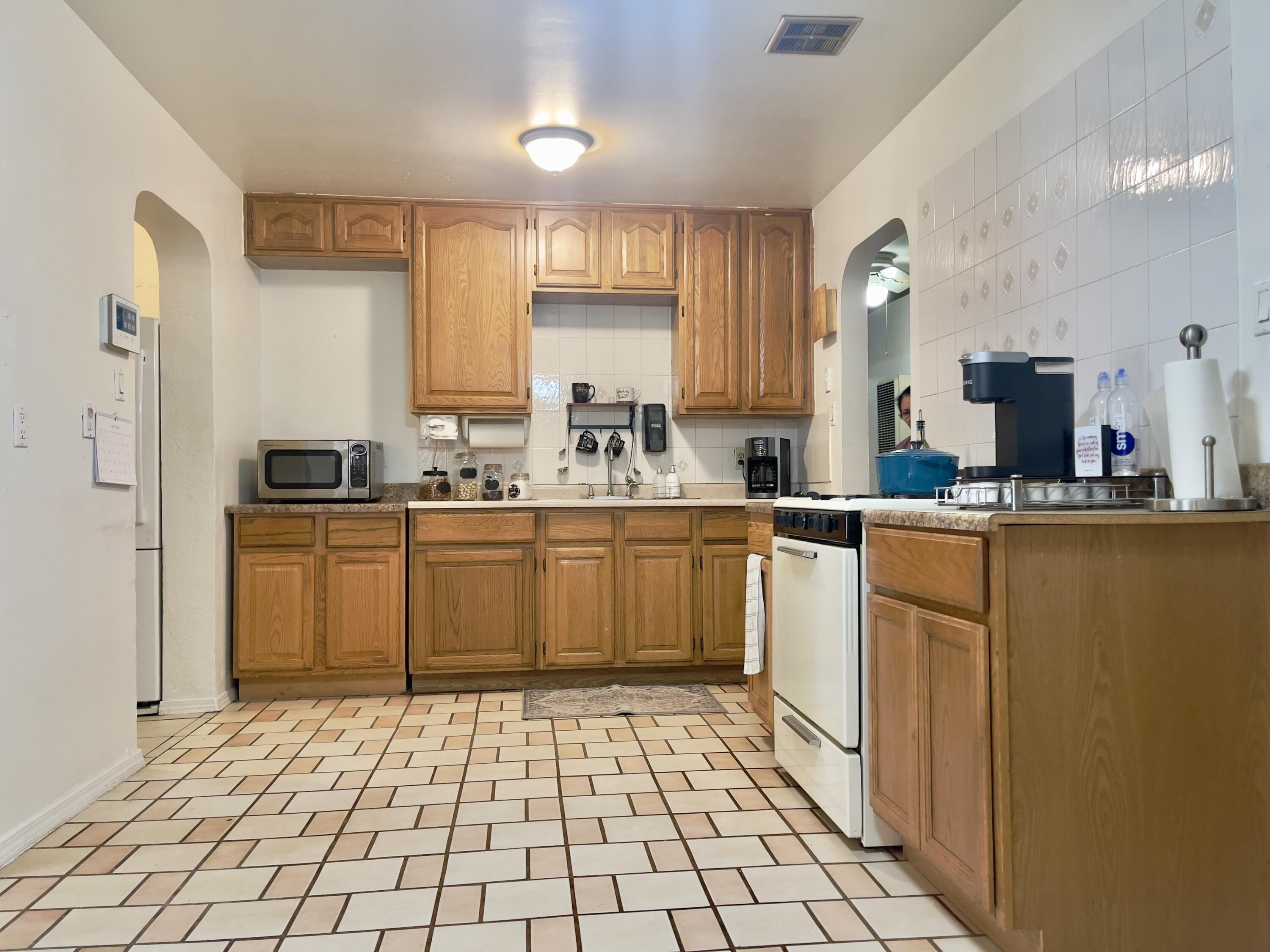 343 62nd Street NW, Albuquerque, New Mexico 87105, 3 Bedrooms Bedrooms, ,2 BathroomsBathrooms,Residential,For Sale,343 62nd Street NW,1062068