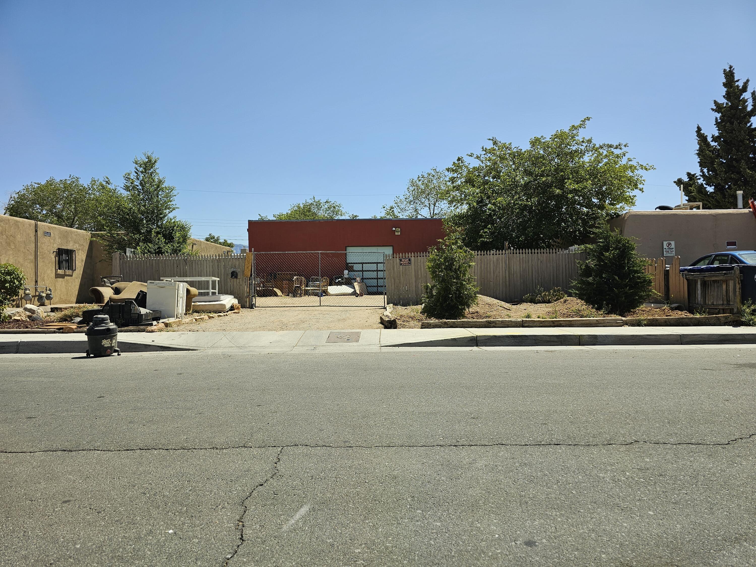 428 Chama Street SE, Albuquerque, New Mexico 87108, ,Commercial Sale,For Sale,428 Chama Street SE,1062262