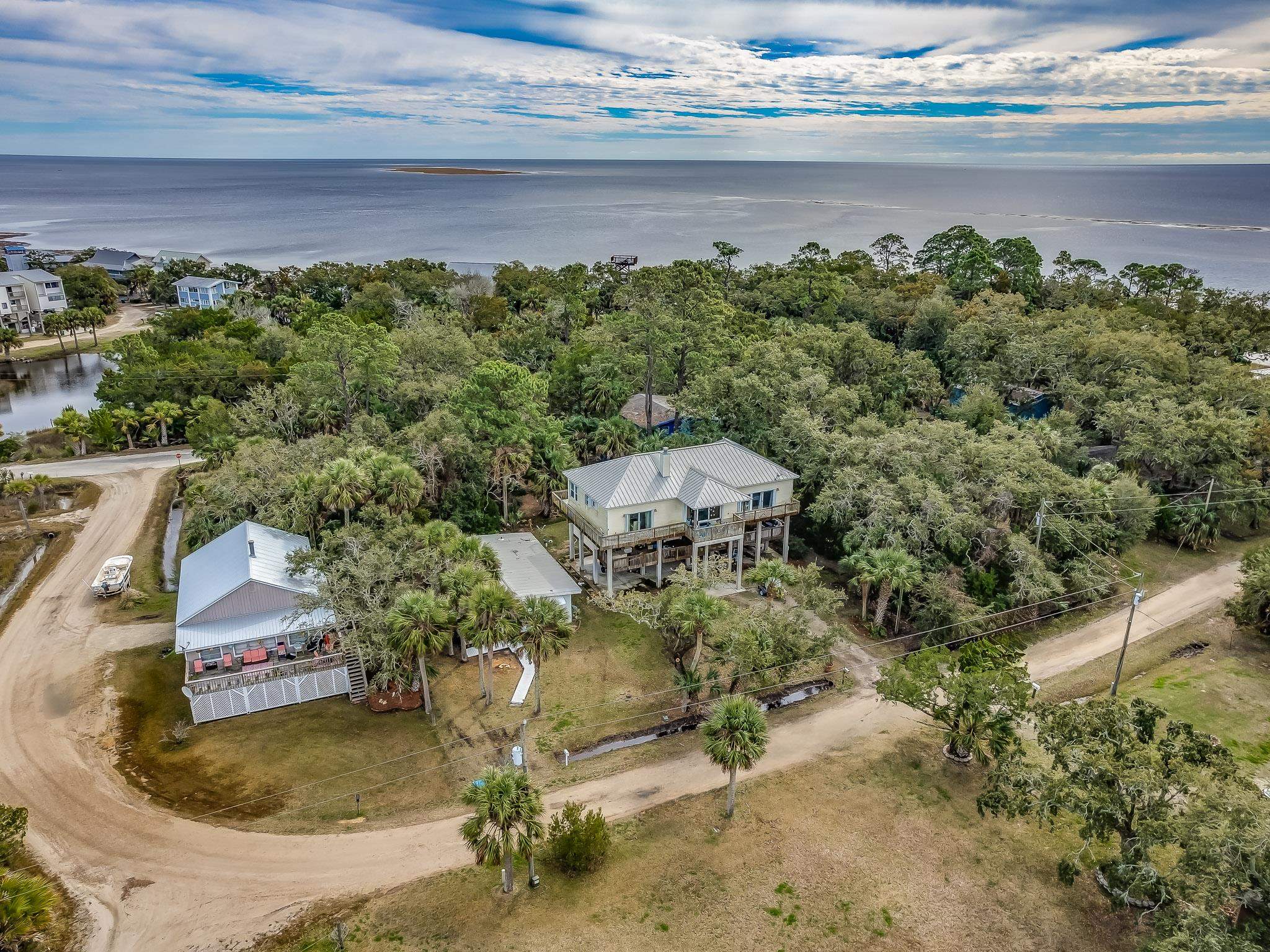 27 West Point Dr Drive, Crawfordville, Florida image 3