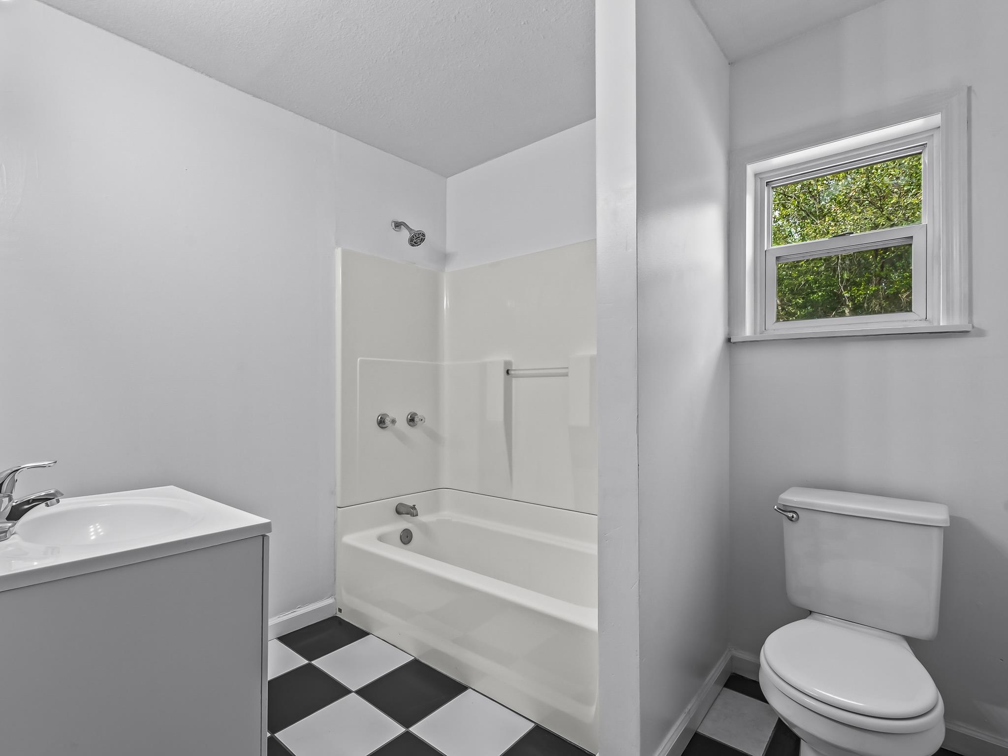1028 Dr. Mlk Jr Memorial, Crawfordville, Florida image 21