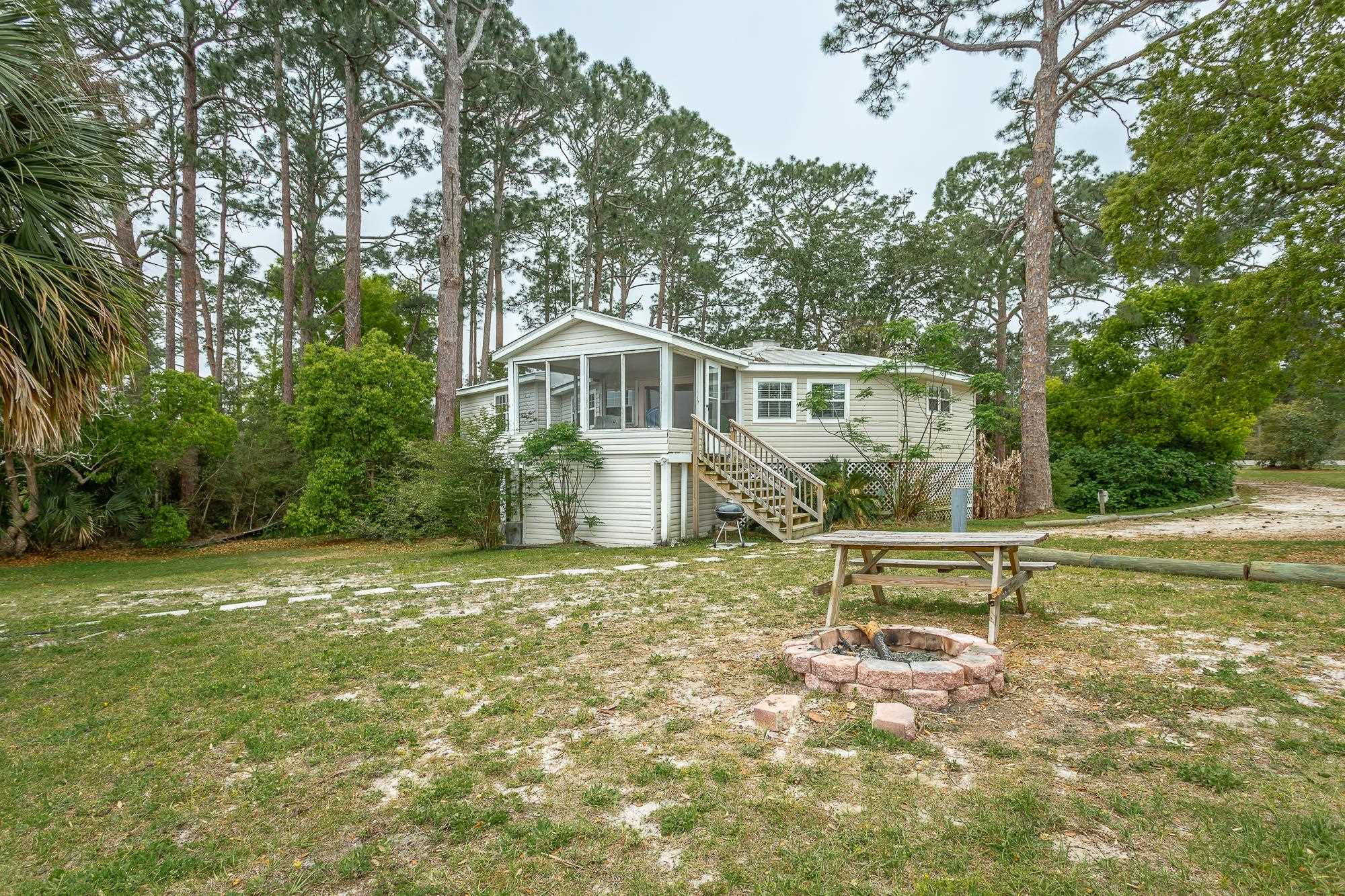 295 River Road, CARRABELLE, Florida image 2