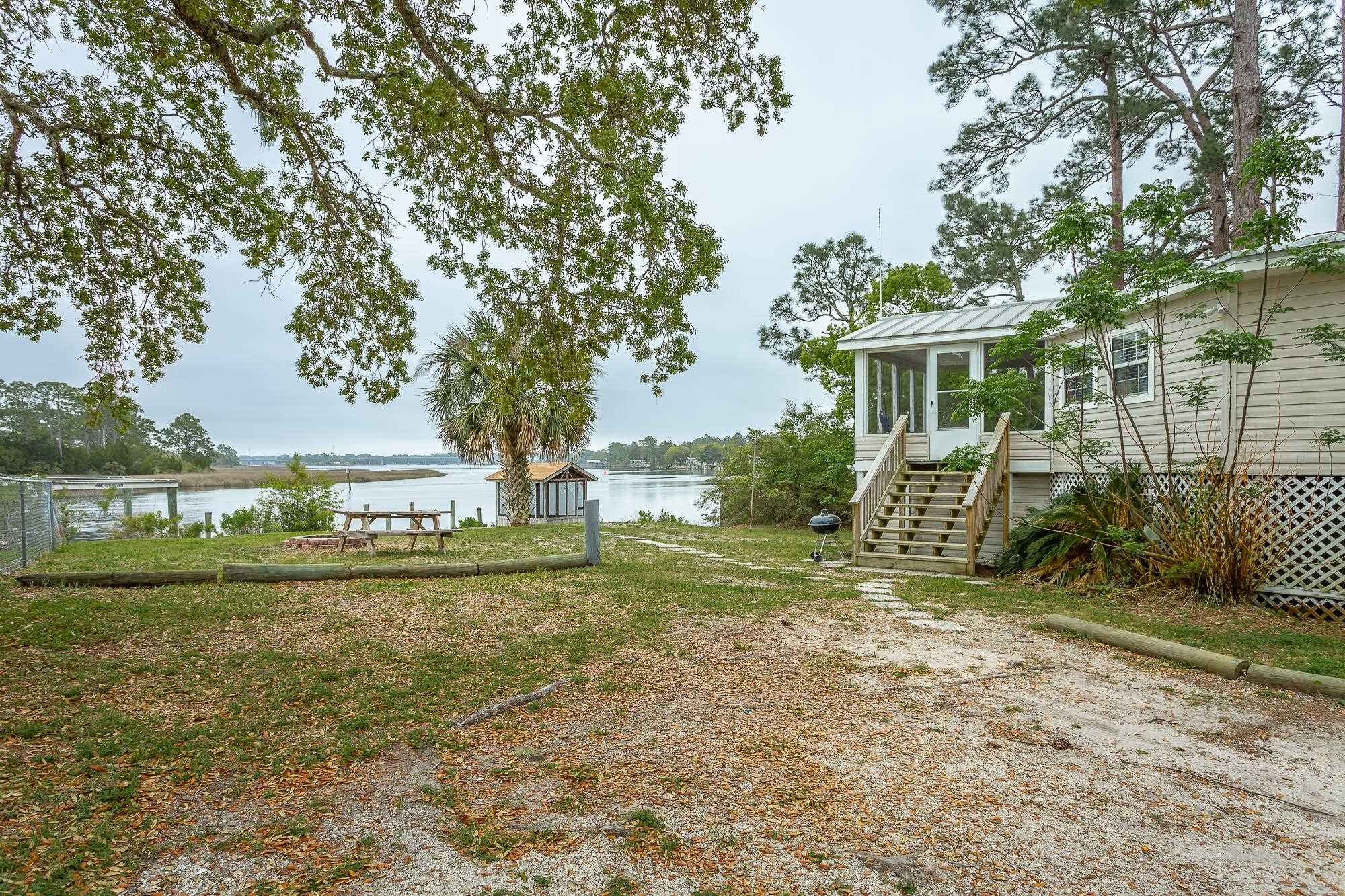 295 River Road, CARRABELLE, Florida image 35