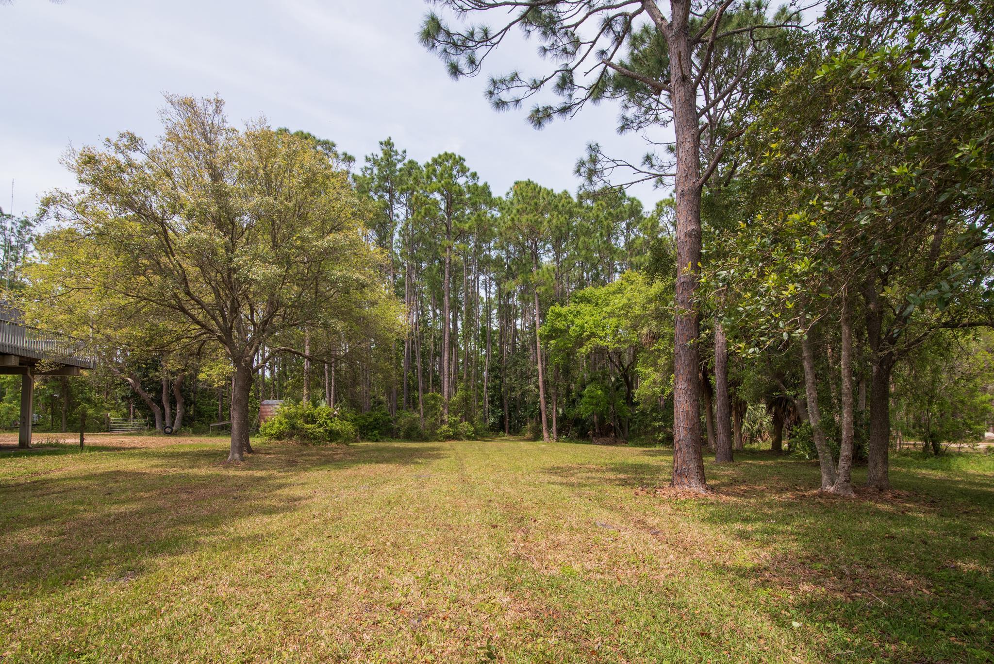 2630 E 98 Highway, CARRABELLE, Florida image 32