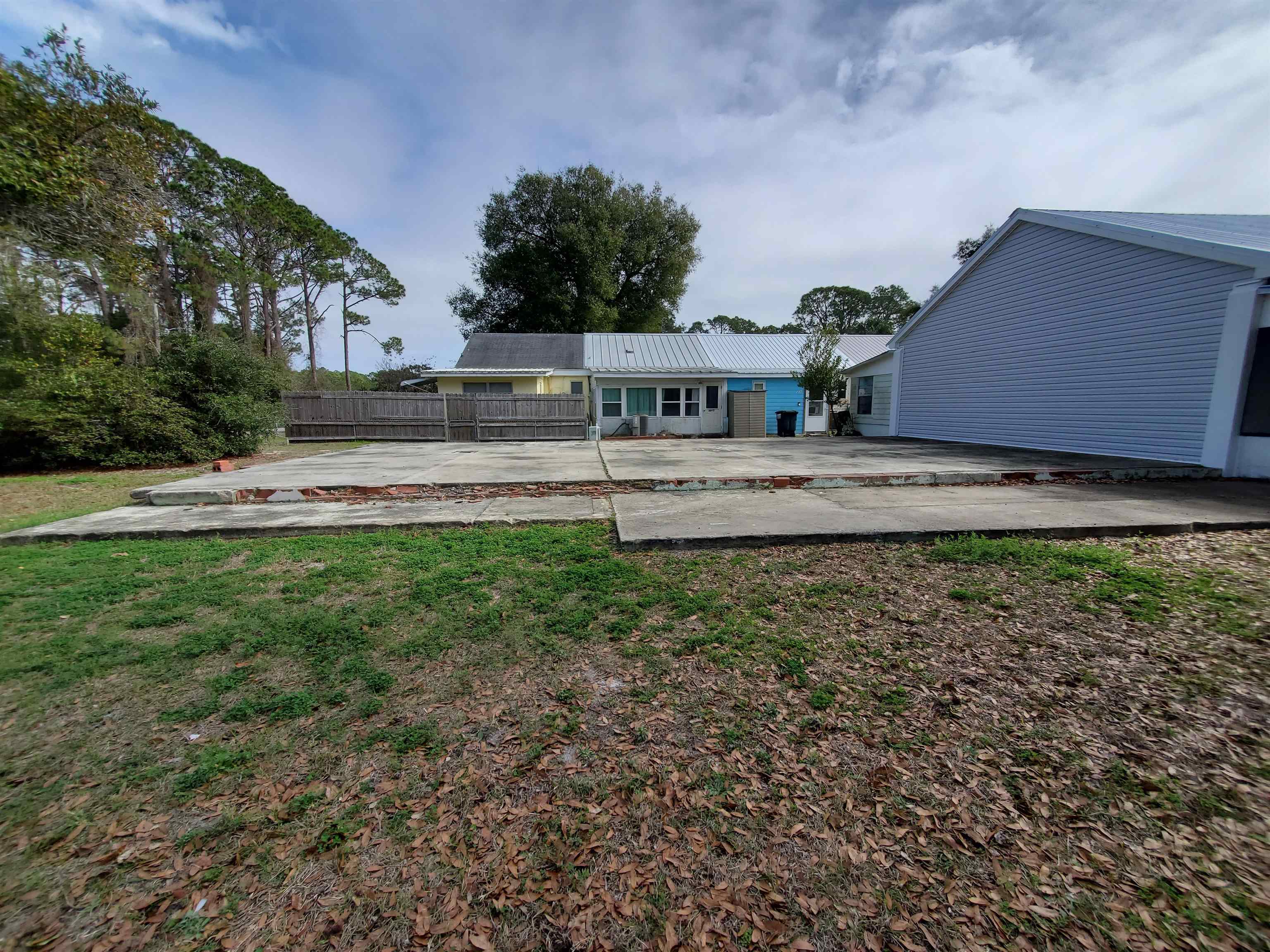 29-7&8 Heffernan Drive, LANARK VILLAGE, Florida image 1