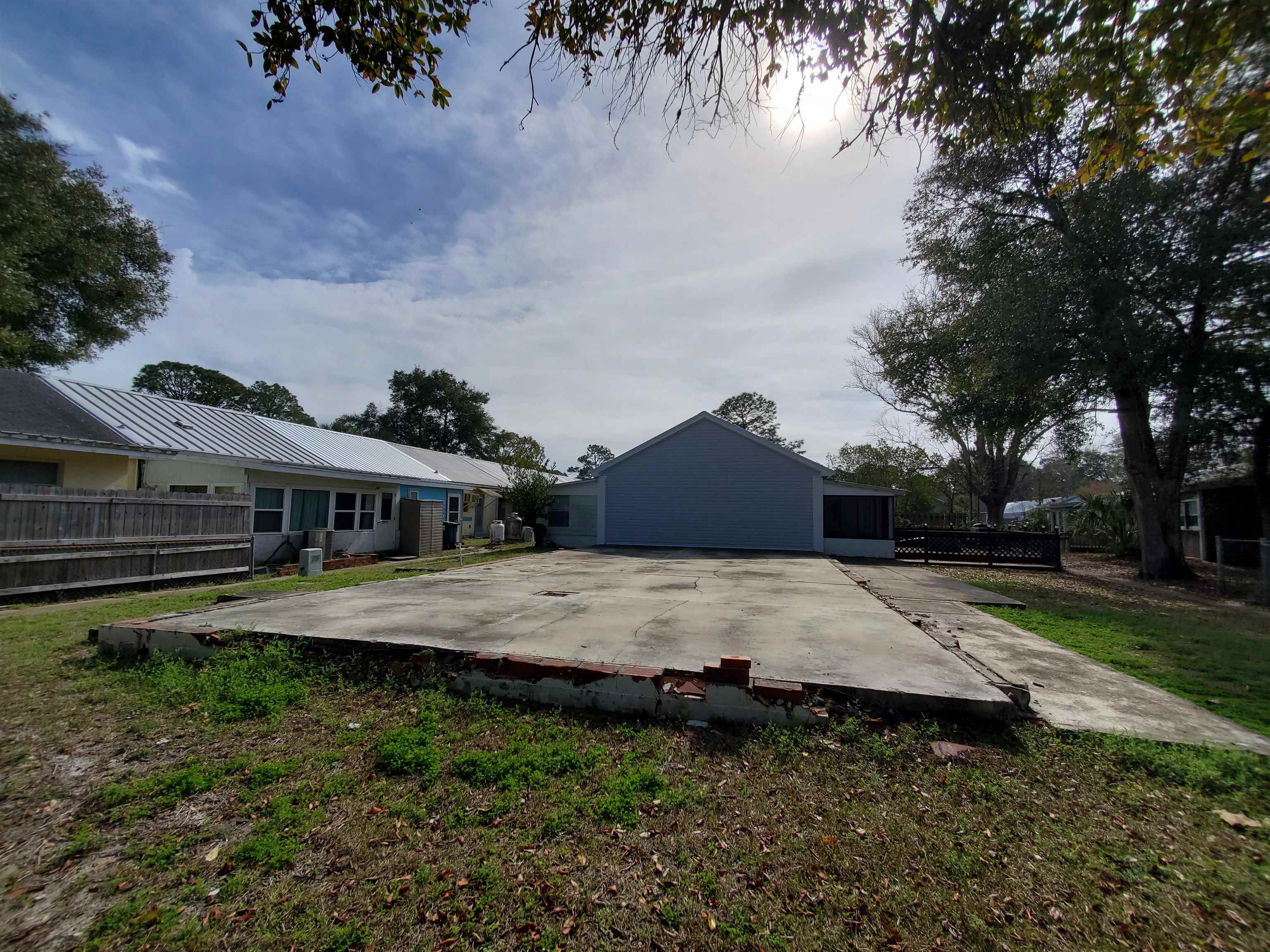 29-7&8 Heffernan Drive, LANARK VILLAGE, Florida image 13