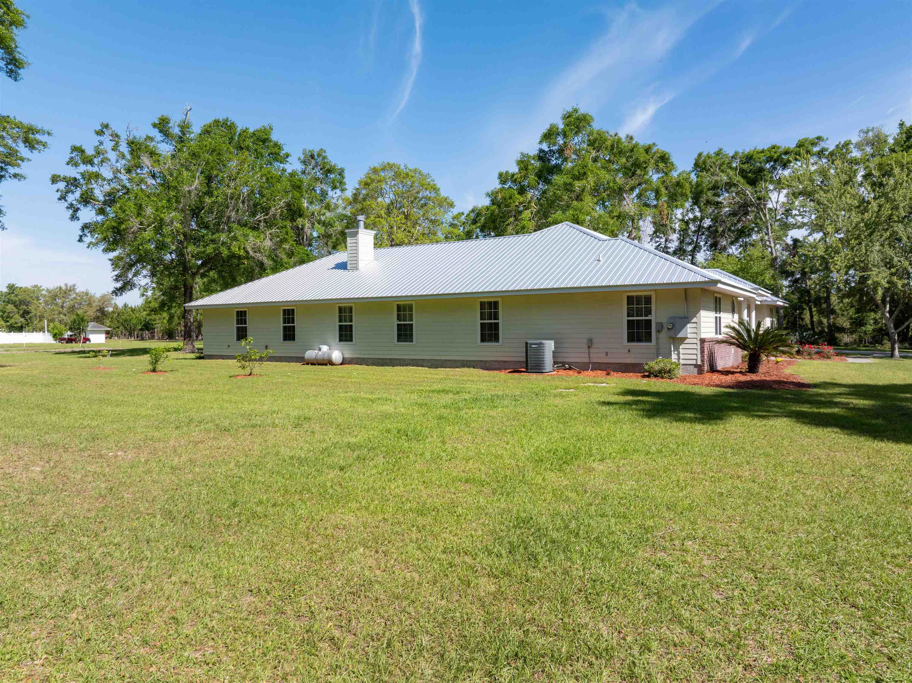 1015 NE Northwood Dr, MAYO, Florida image 30