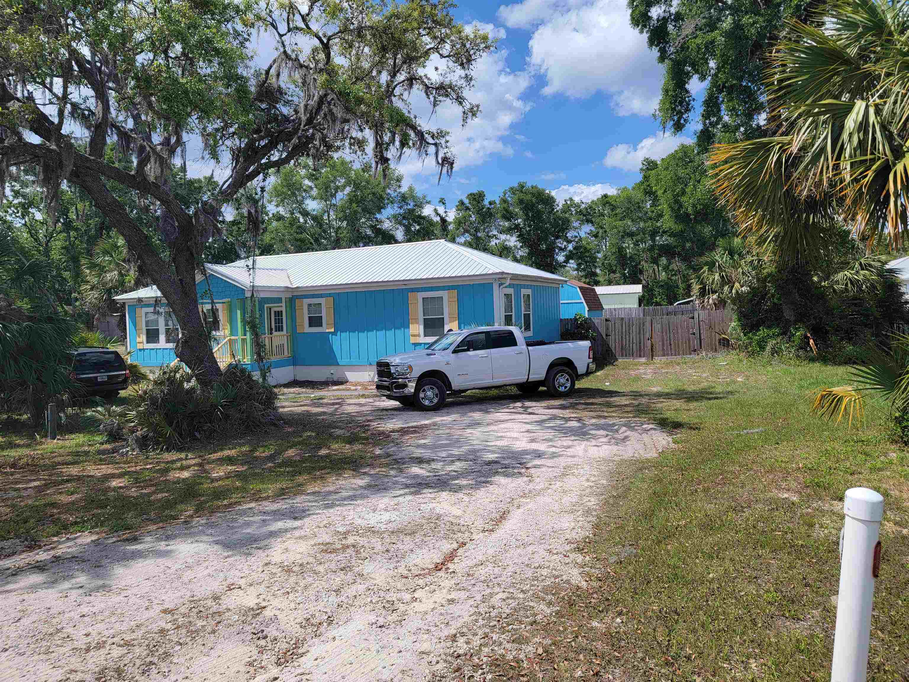 1209 SE 2nd Avenue, STEINHATCHEE, Florida image 1