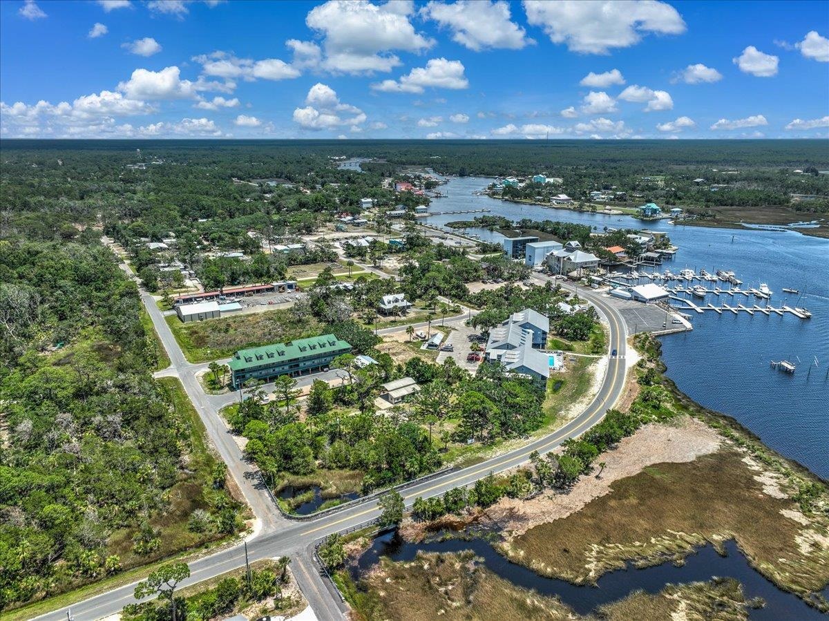 8 NW Second Street, STEINHATCHEE, Florida image 12