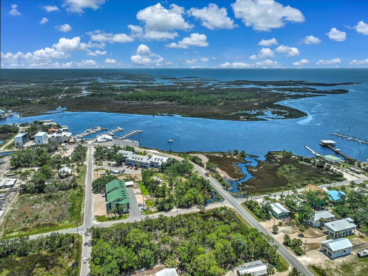 8 NW Second Street, STEINHATCHEE, Florida image 14