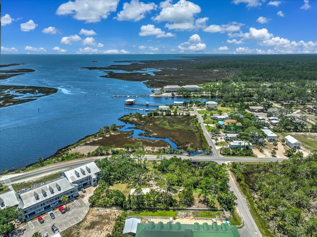 8 NW Second Street, STEINHATCHEE, Florida image 7