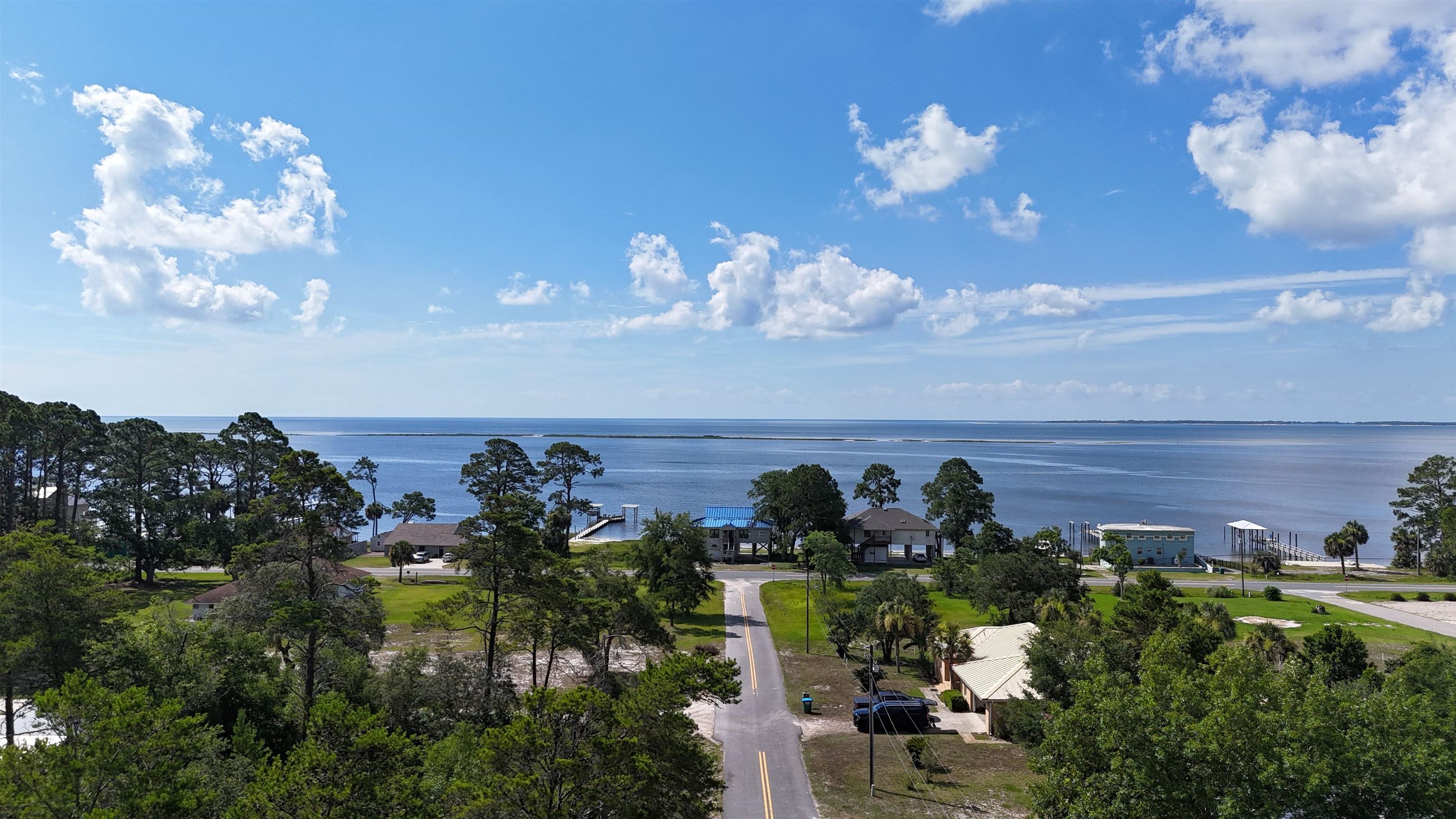 135 Indiana Street, Carrabelle, Florida image 3