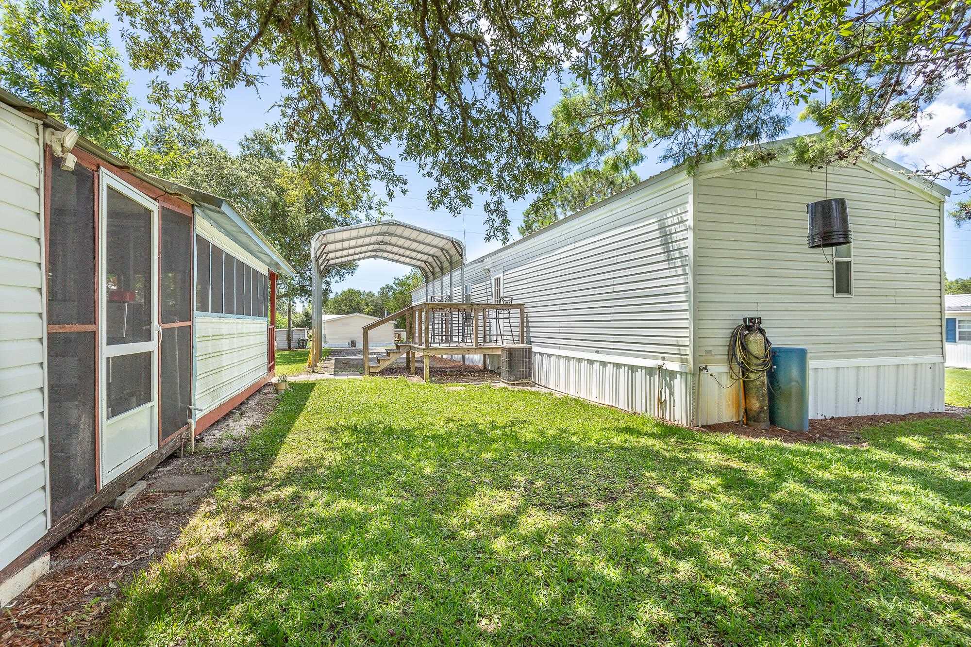 2183 Oak Street, Carrabelle, Florida image 1