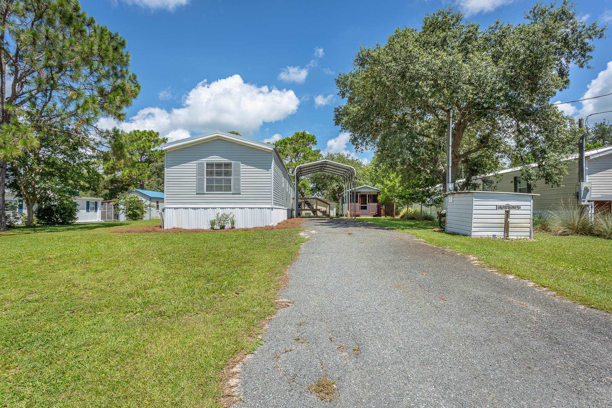 2183 Oak Street, Carrabelle, Florida image 4