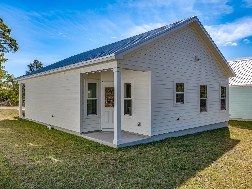 252 Ante Beppum Loop, Carrabelle, Florida image 2