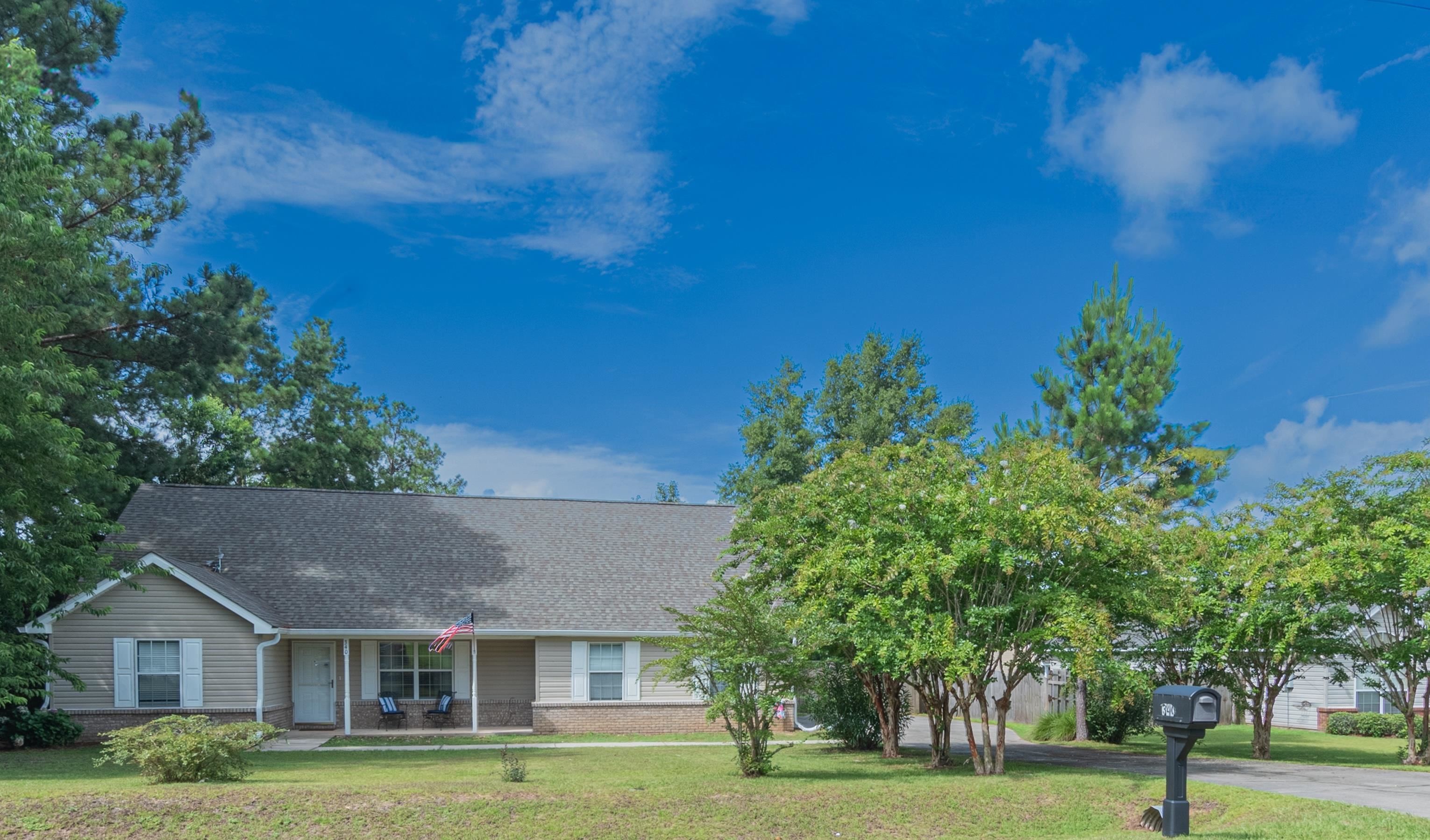 340 Loblolly Circle, MIDWAY, Florida image 1