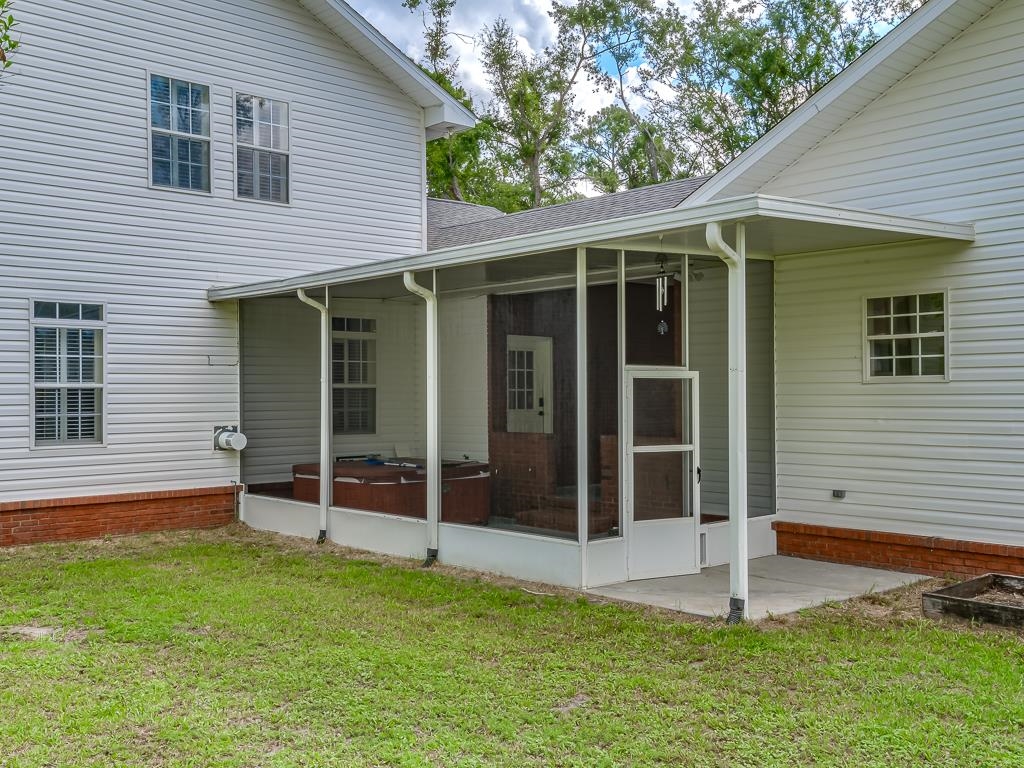 127 Bullen Lane, Perry, Florida image 5