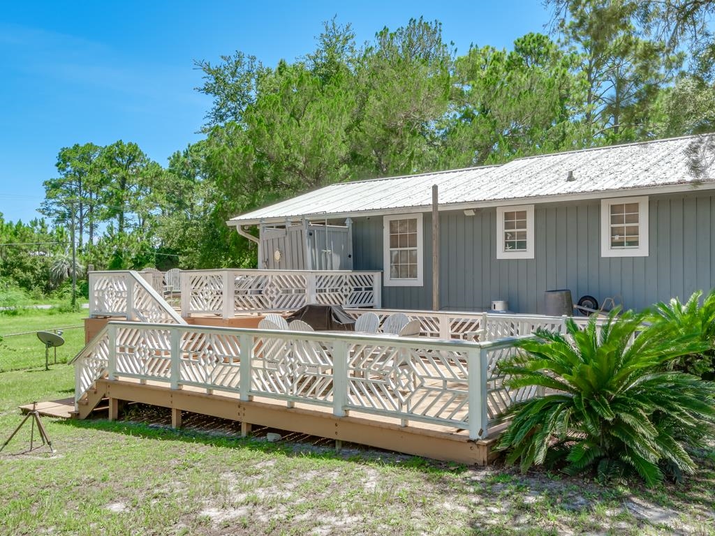 111 California Street, Carrabelle, Florida image 2